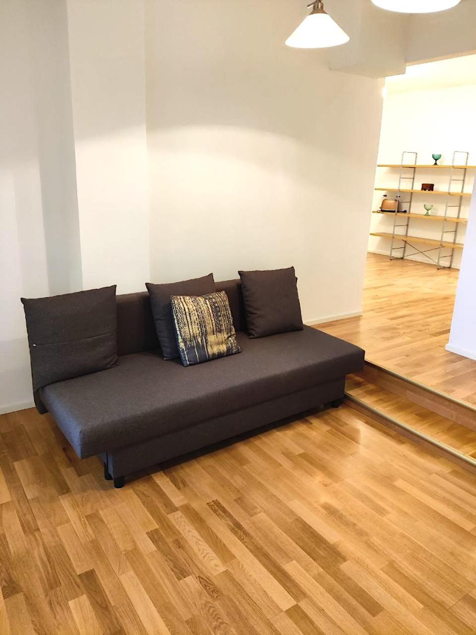 Apartment - Photo 2