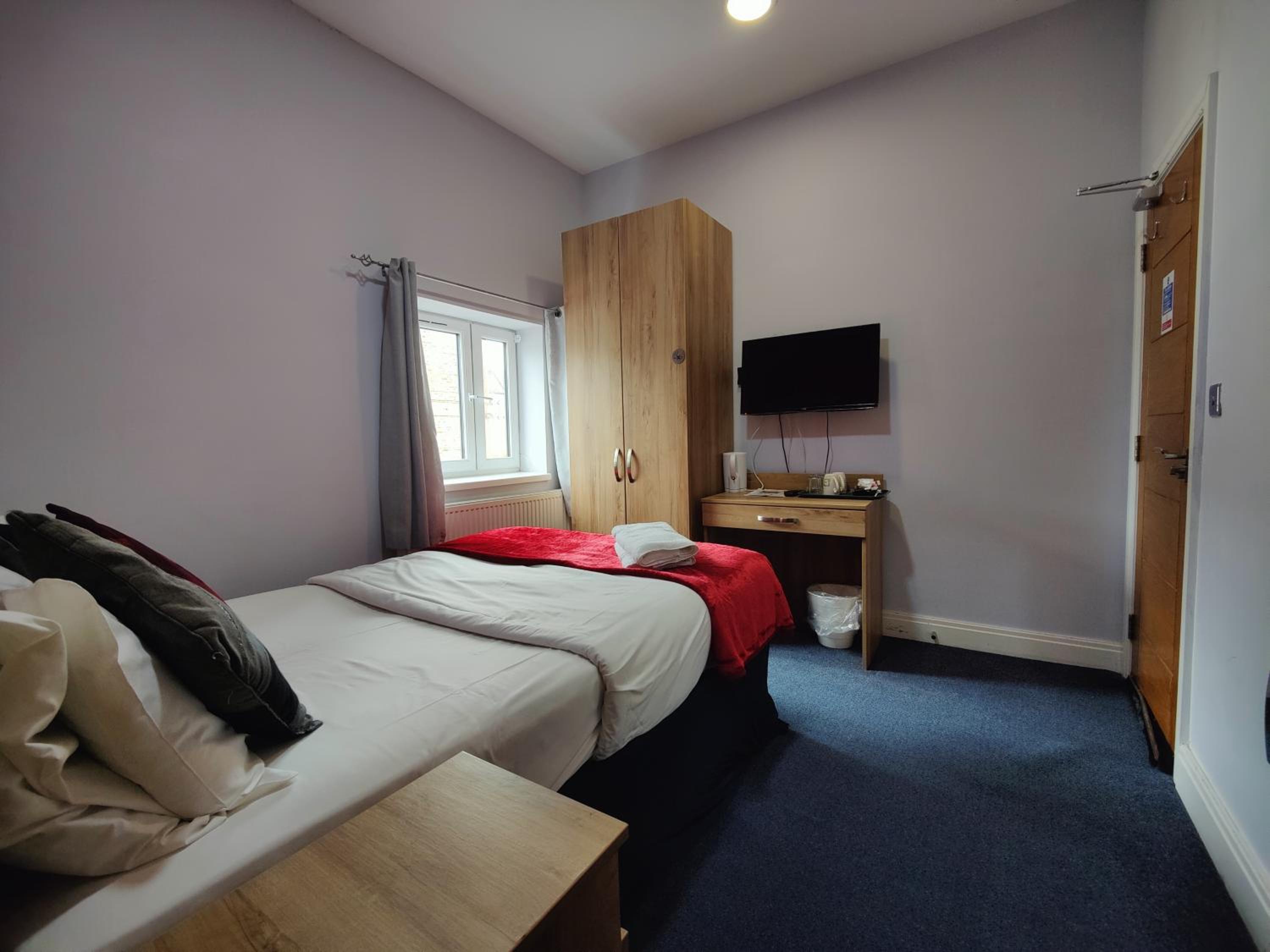 Single Room photo 3