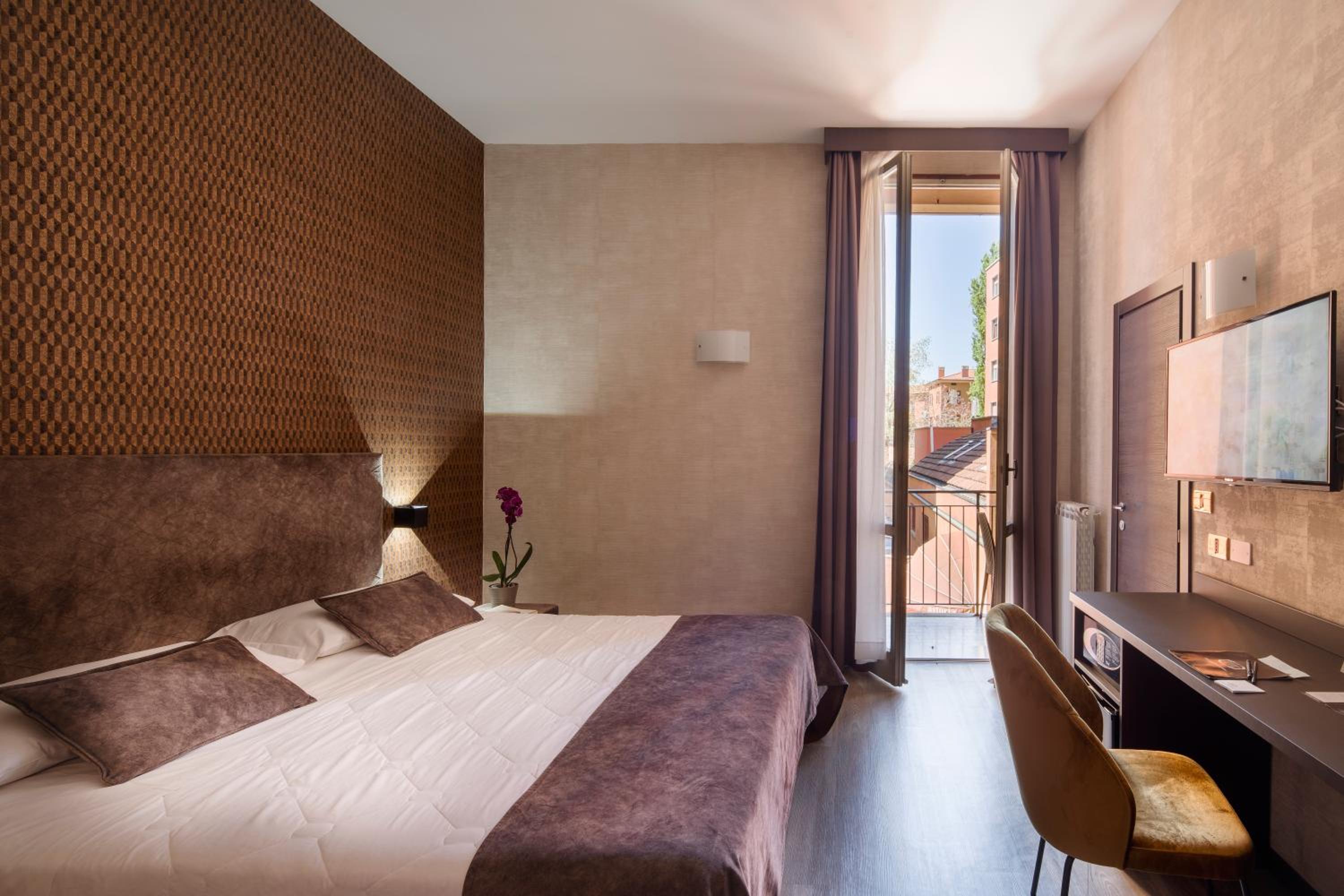 Classic Double Room - Photo 4