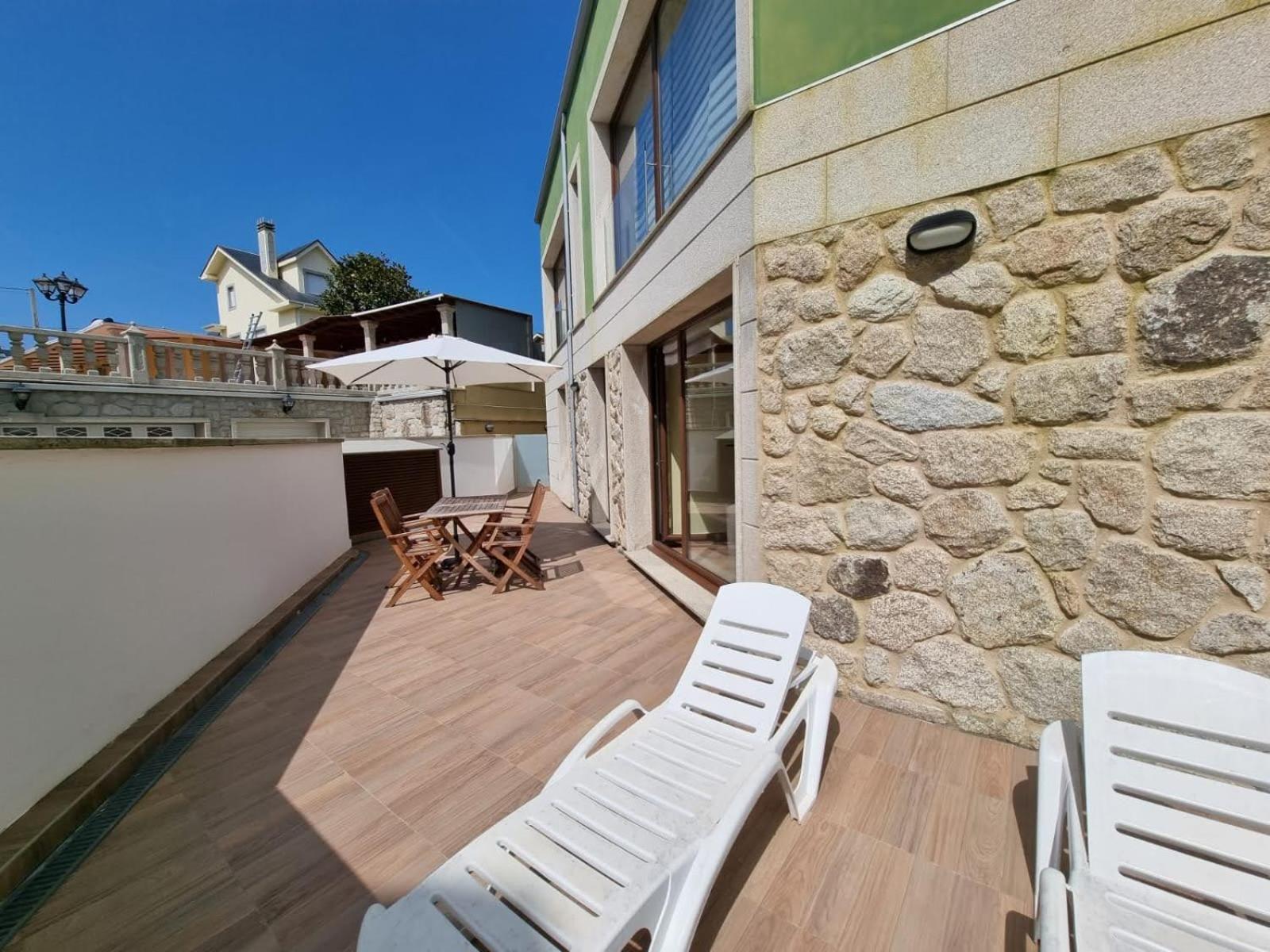 Apartment with Terrace photo 3