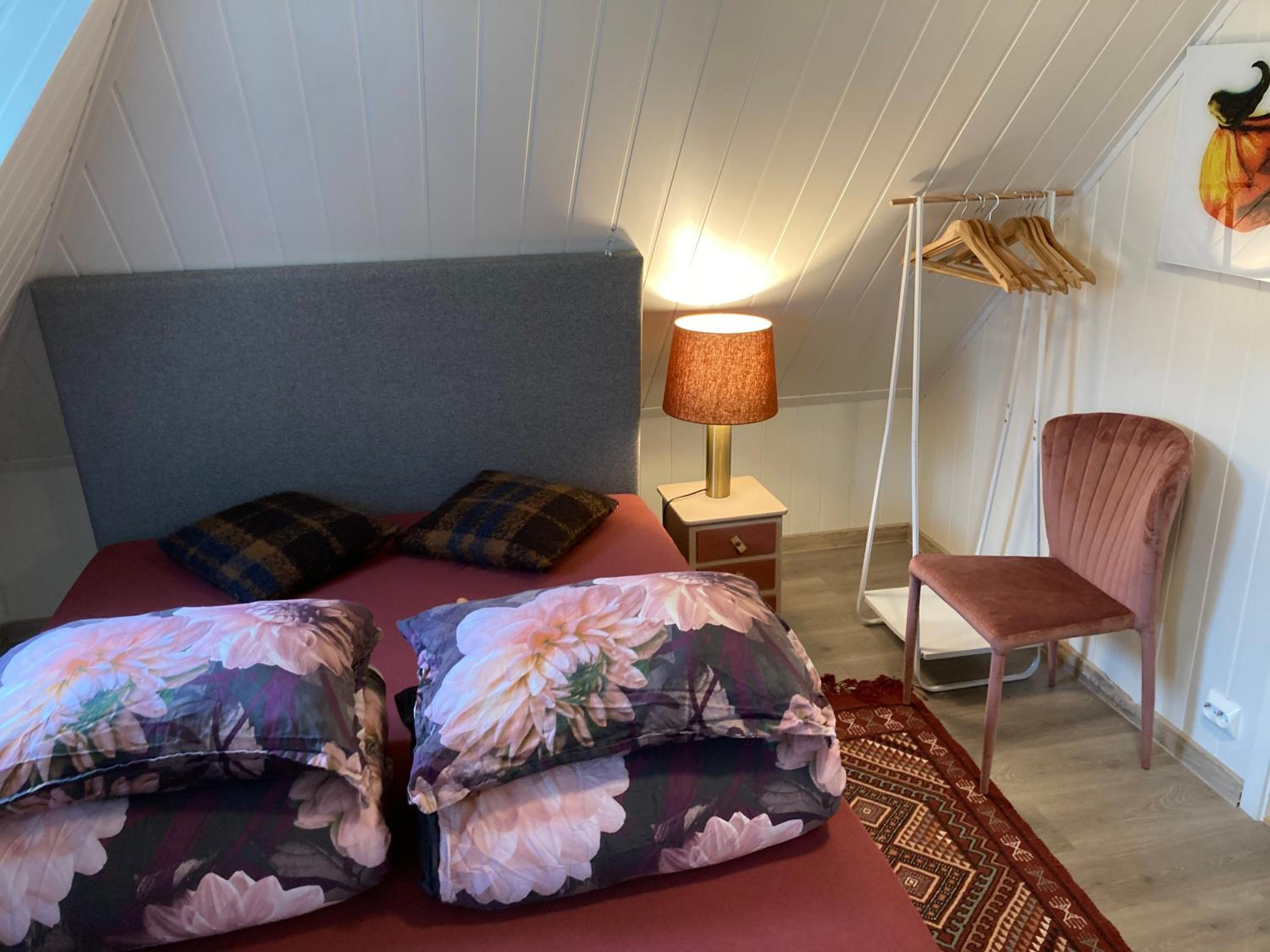 Two-Bedroom Apartment - Photo 7