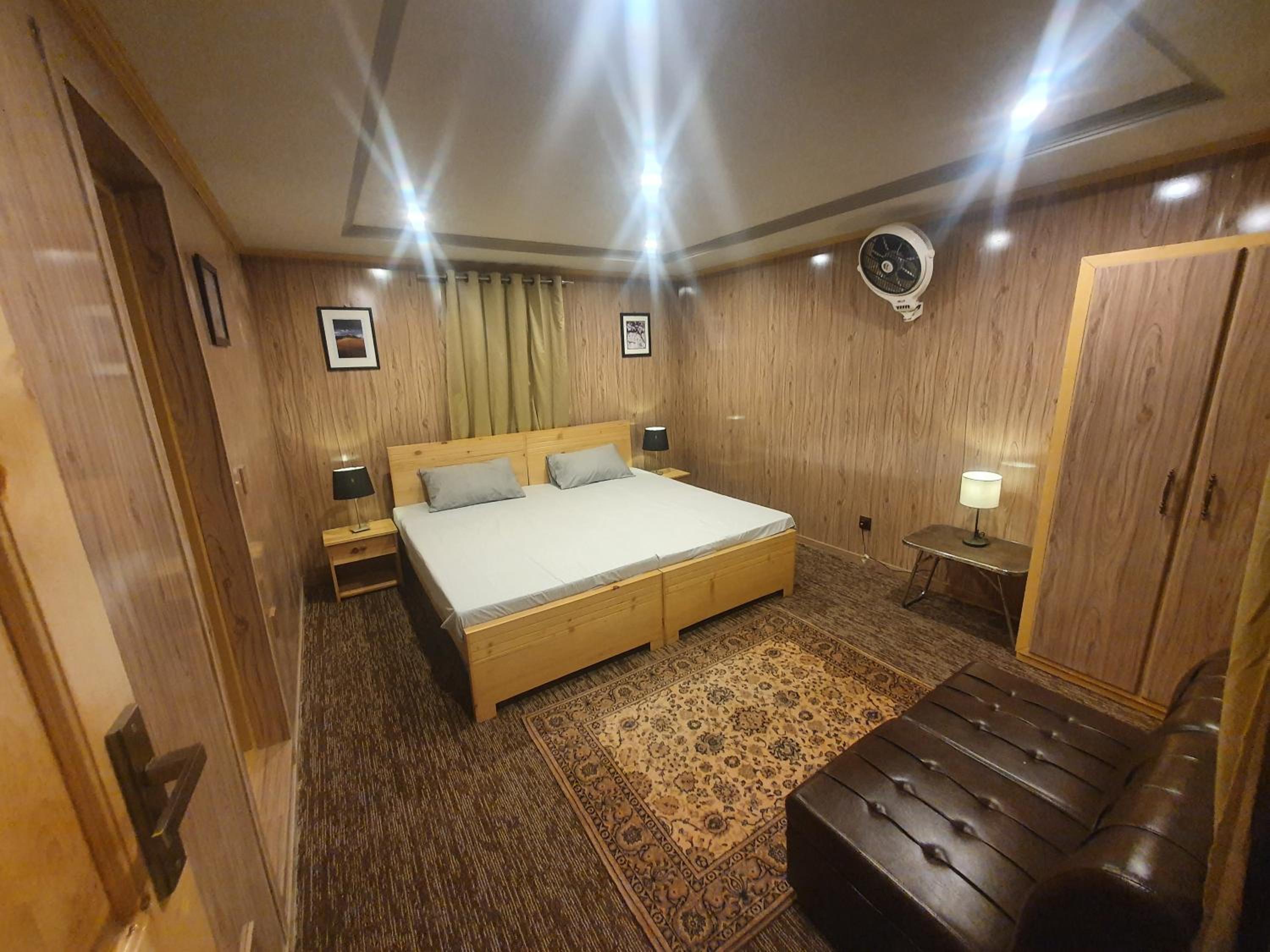 Deluxe Double Room photo 2