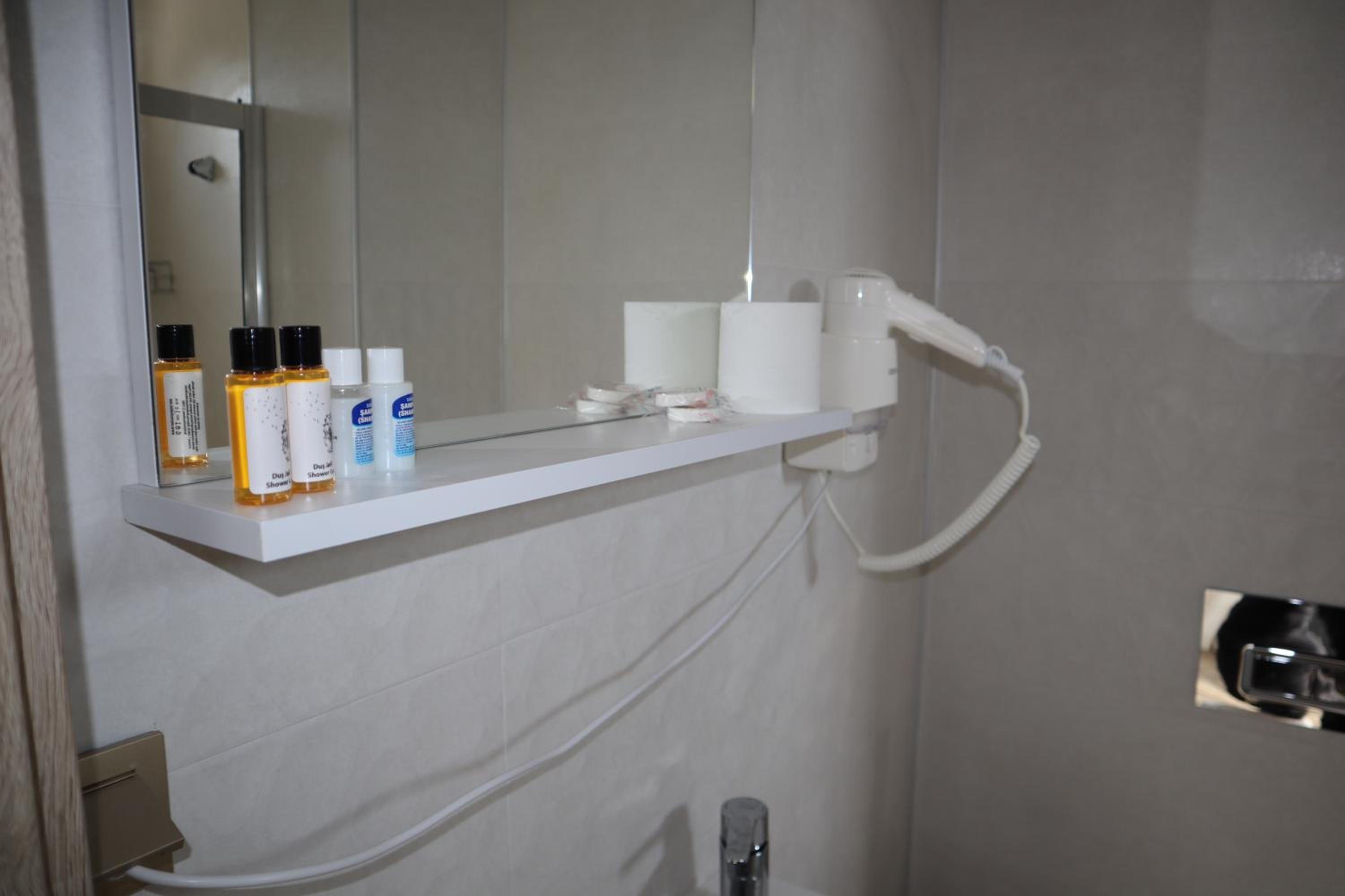 Double Room With Balcony photo 3
