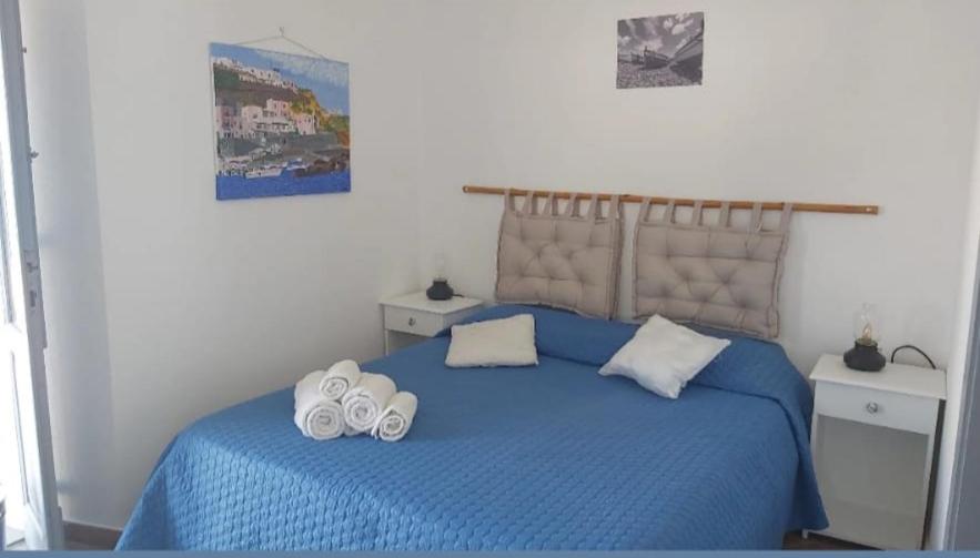 Large Double Room photo 1
