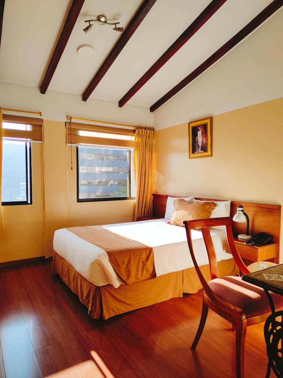 Standard Single Room photo 2