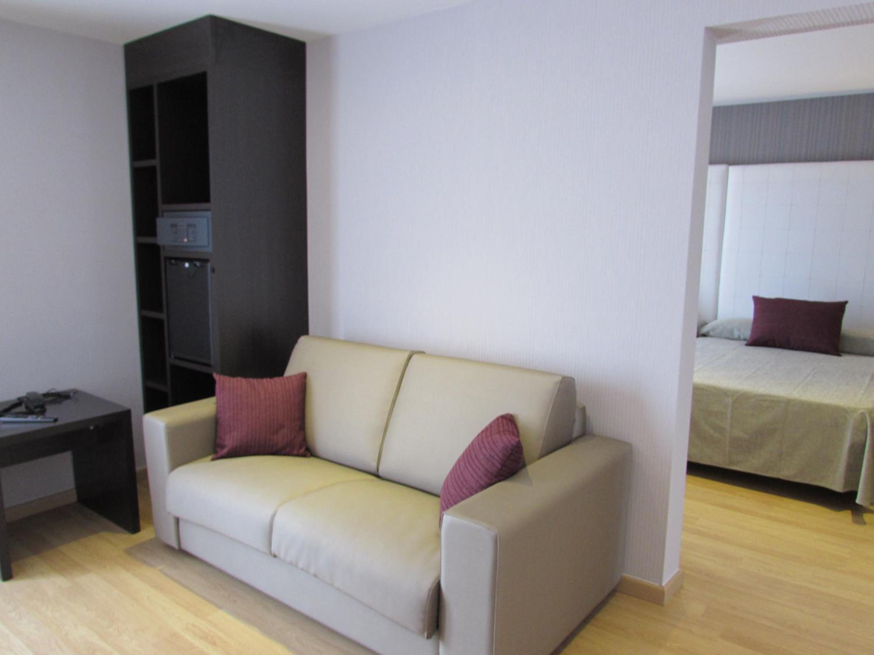 Suite con terraza y vista al mar