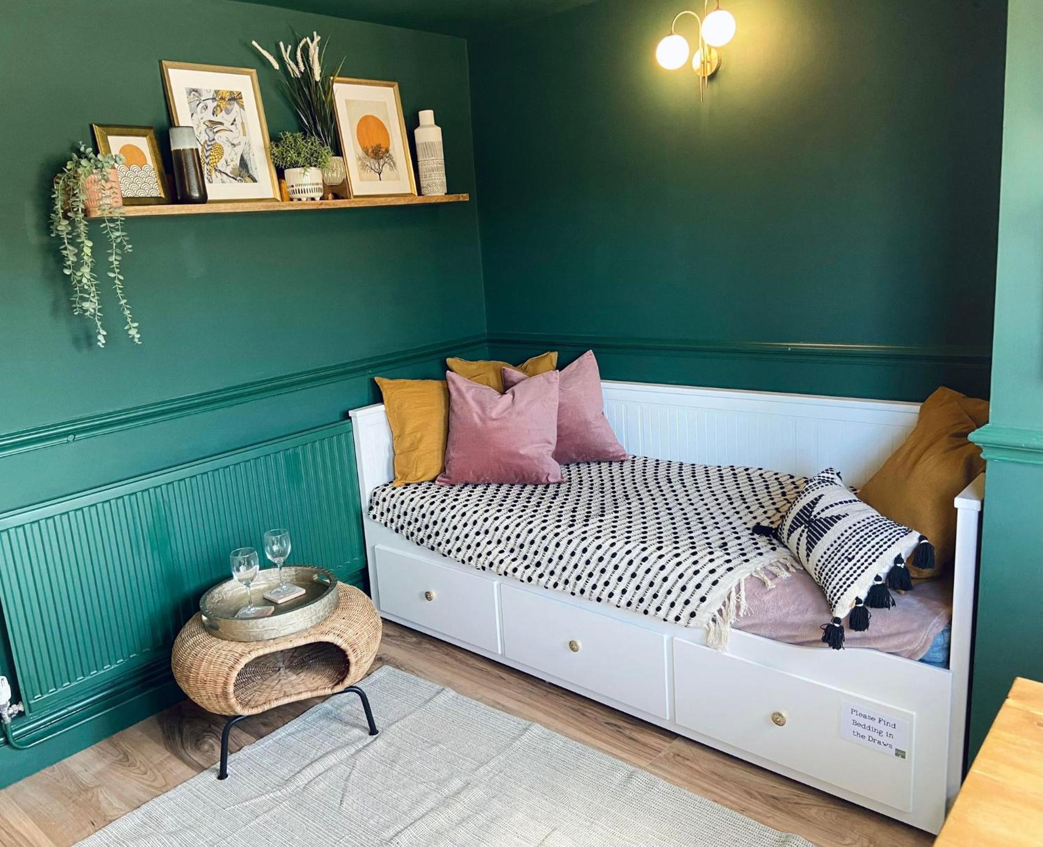 Deluxe Family Suite photo 3