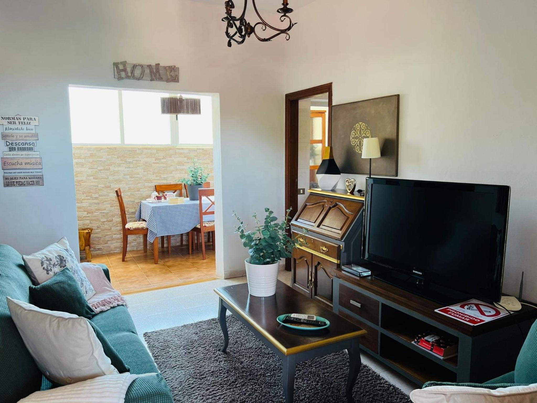 Apartment with Terrace - Photo 39