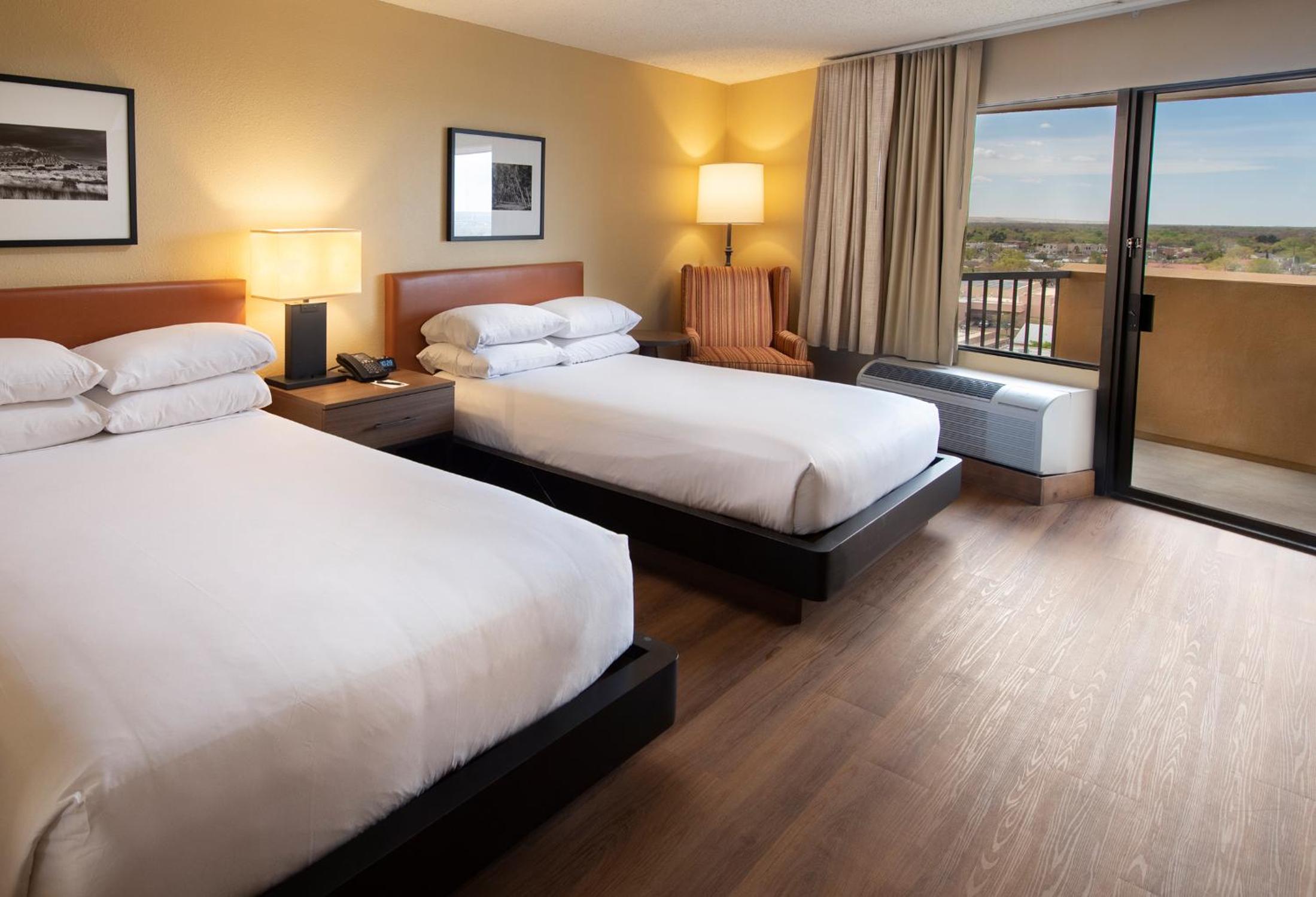 Deluxe Double Room with Balcony photo 1