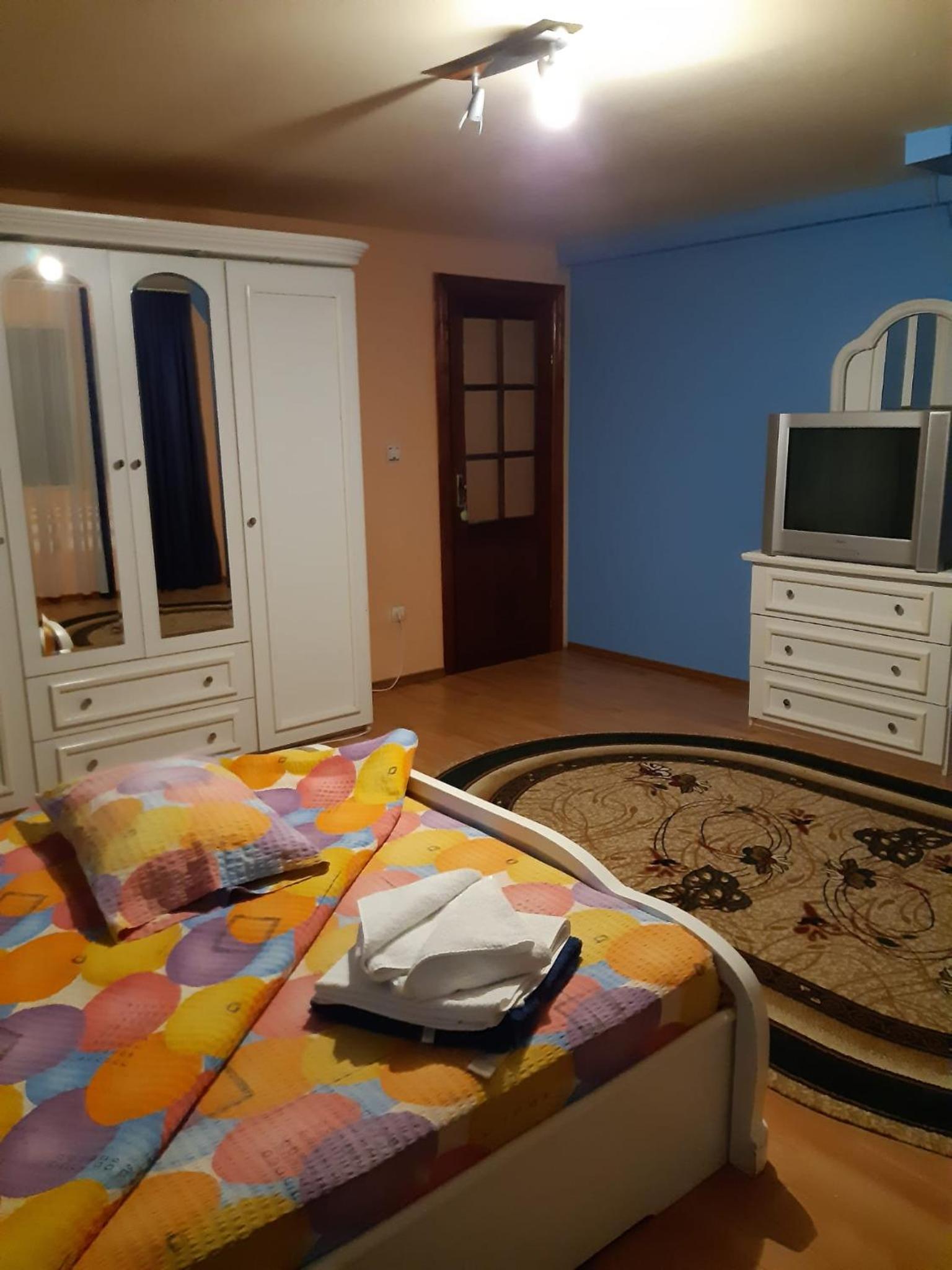 Double Room with Shared Bathroom photo 1