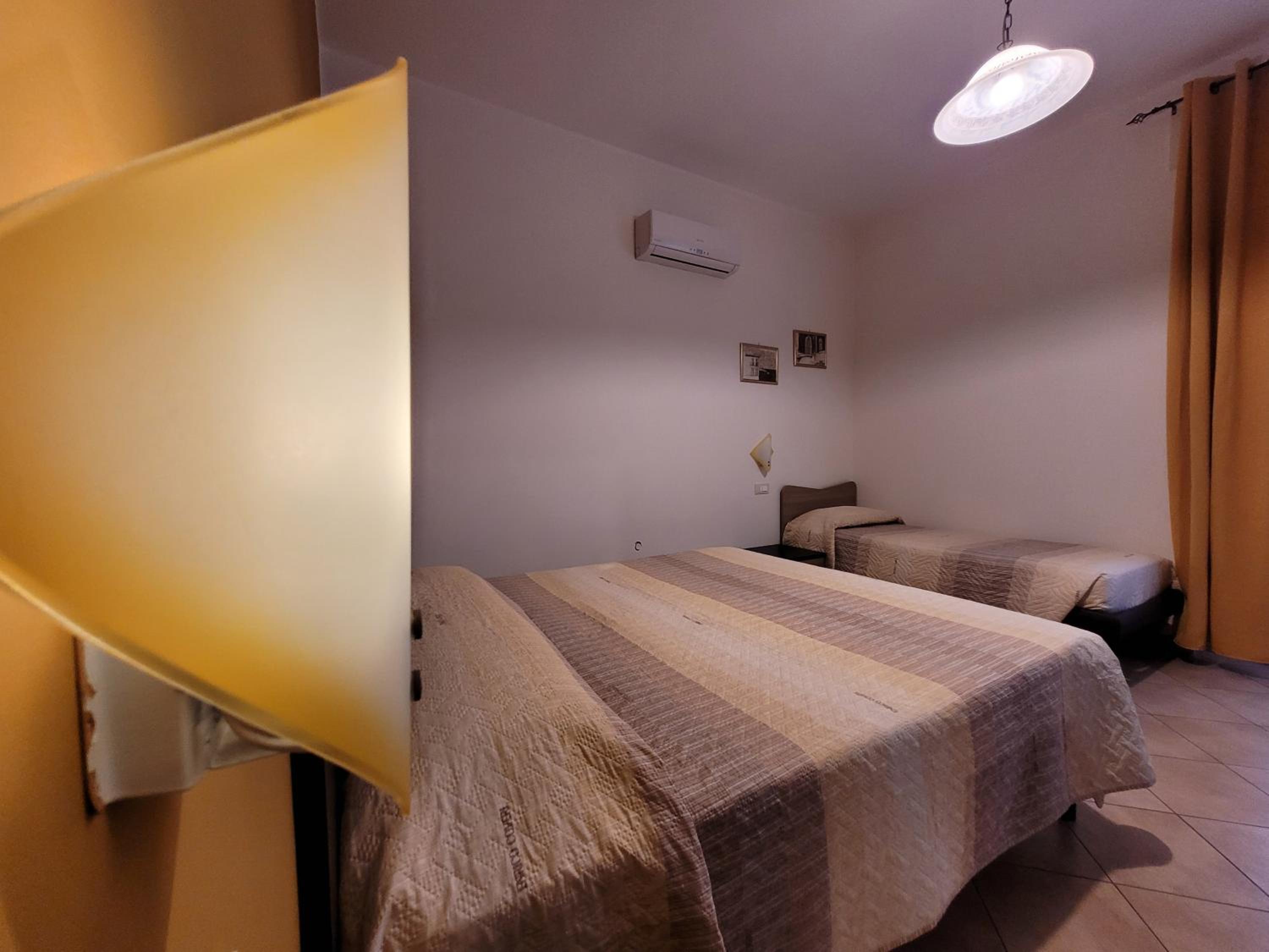 Triple Room - Photo 5