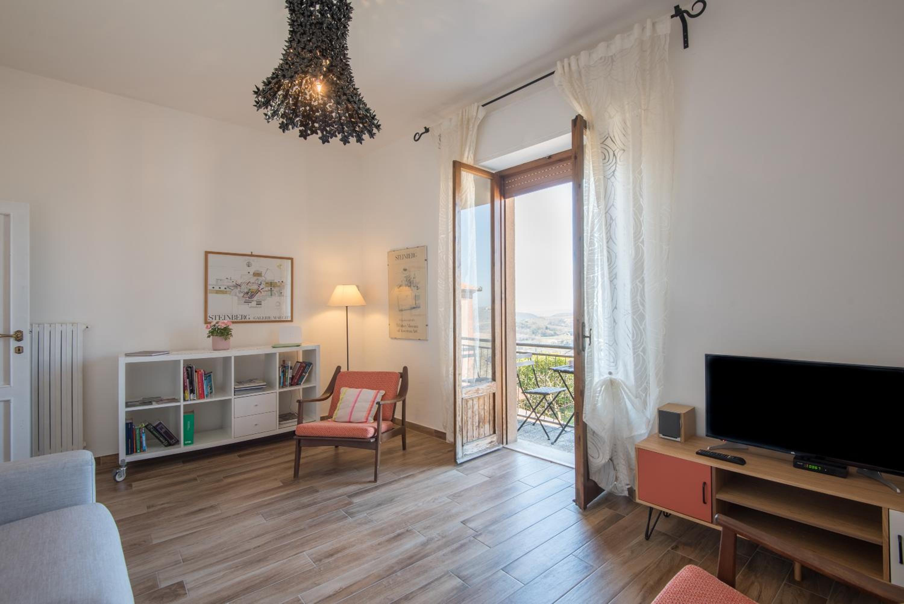 Superior One-Bedroom Apartment with Balcony - Photo 23