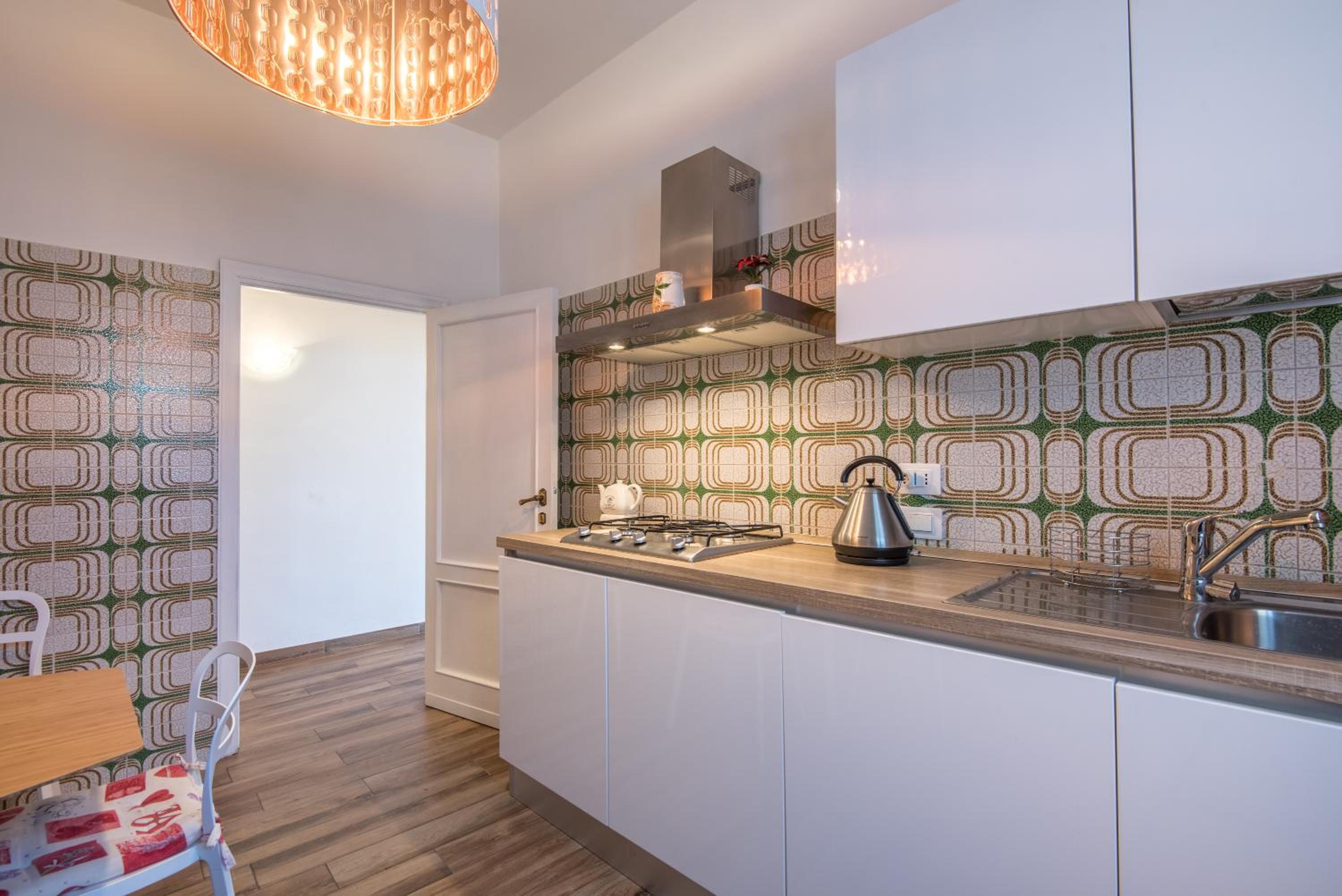 Superior One-Bedroom Apartment with Balcony - Photo 14