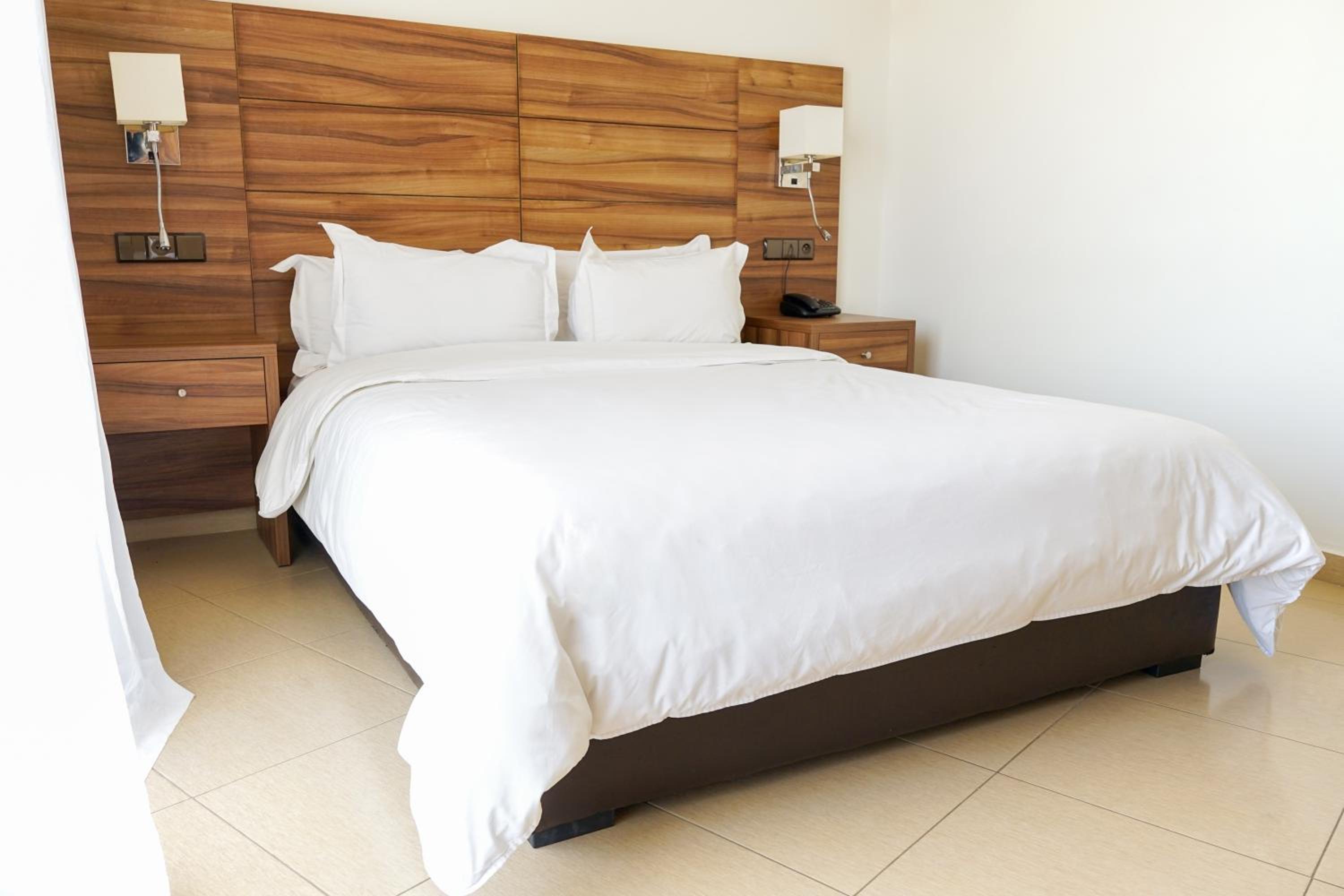 Standard Double Room - Photo 2