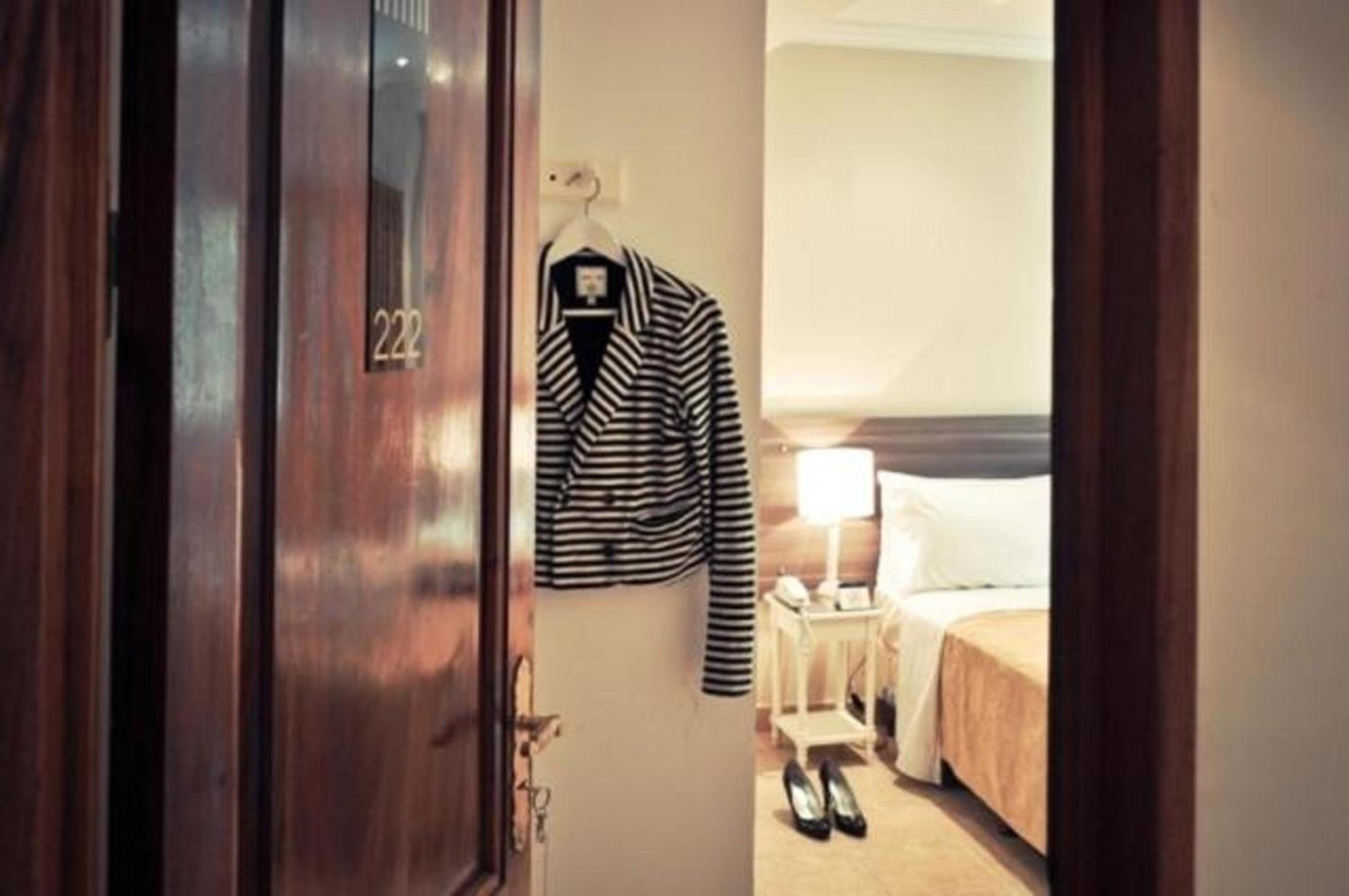 Standard Double or Twin Room photo 2