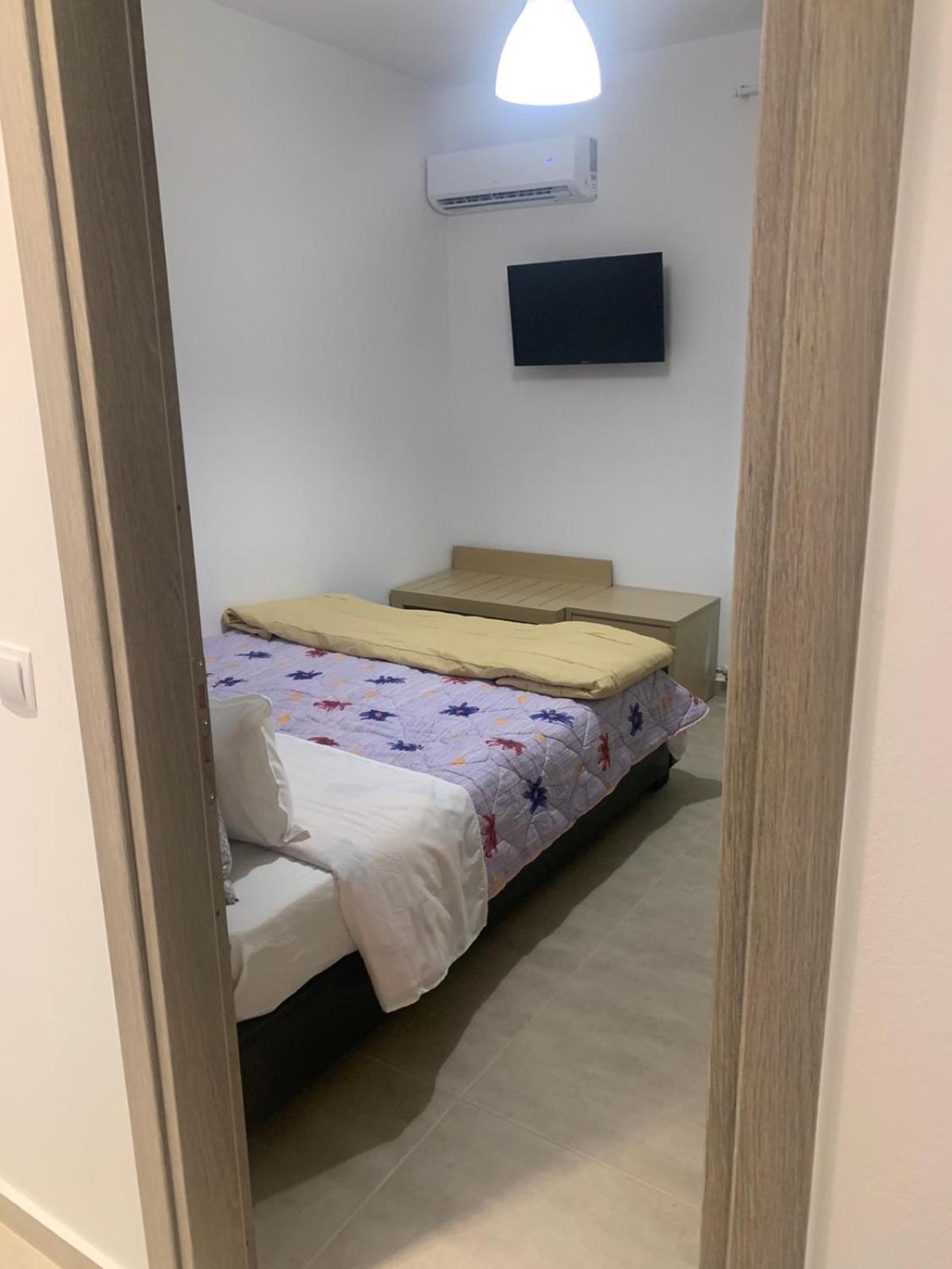 Three-Bedroom Apartment - Photo 18