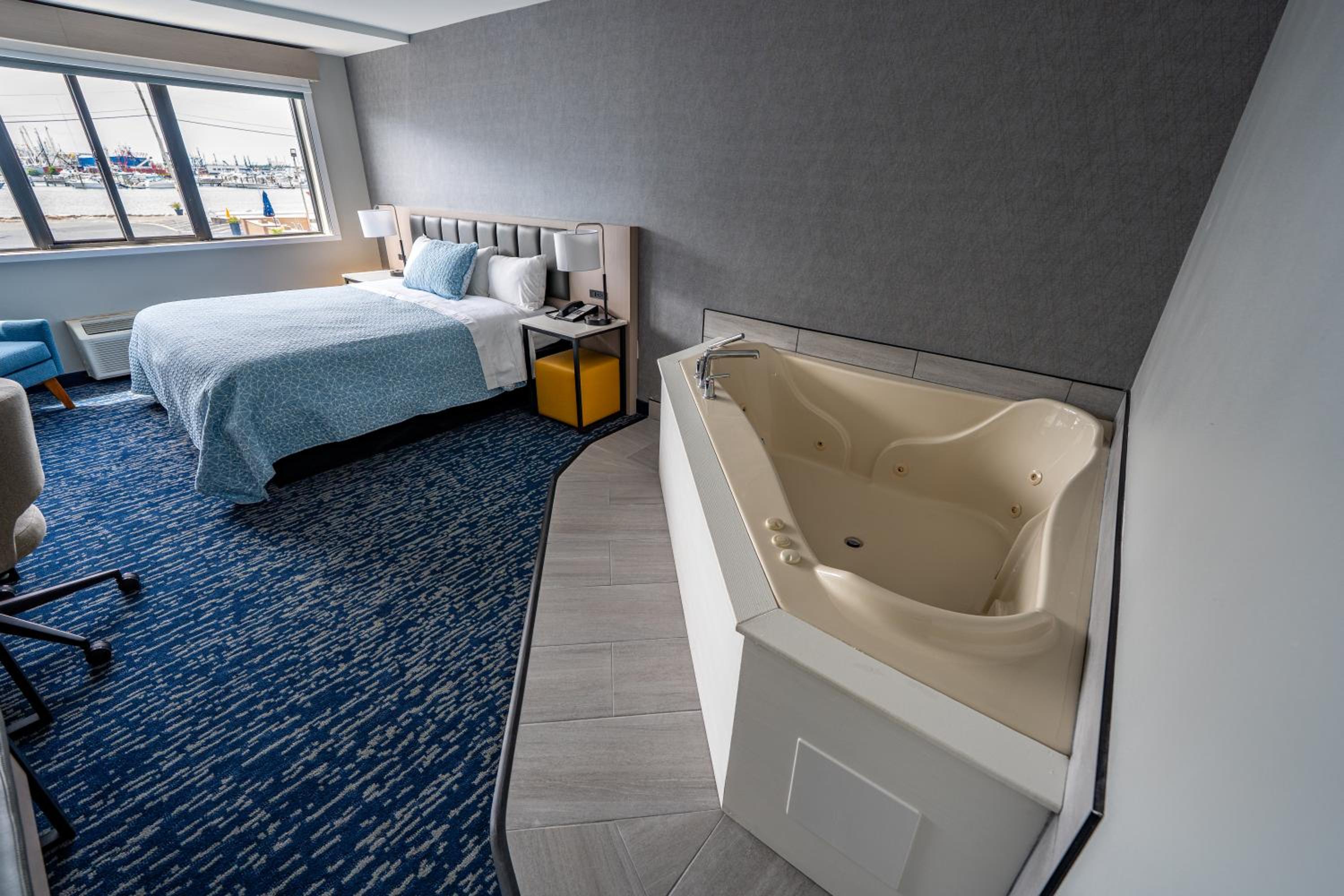 Deluxe Single Room with Sea View