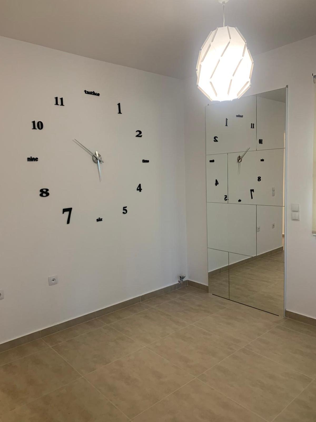 Three-Bedroom Apartment - Photo 10