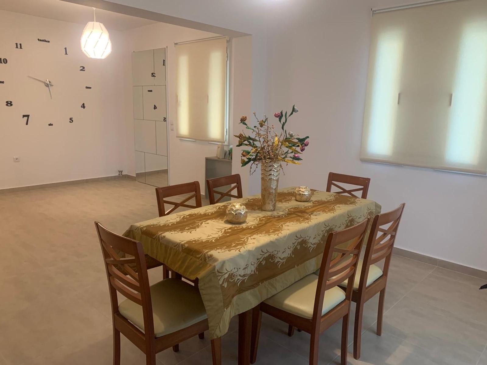 Three-Bedroom Apartment - Photo 11