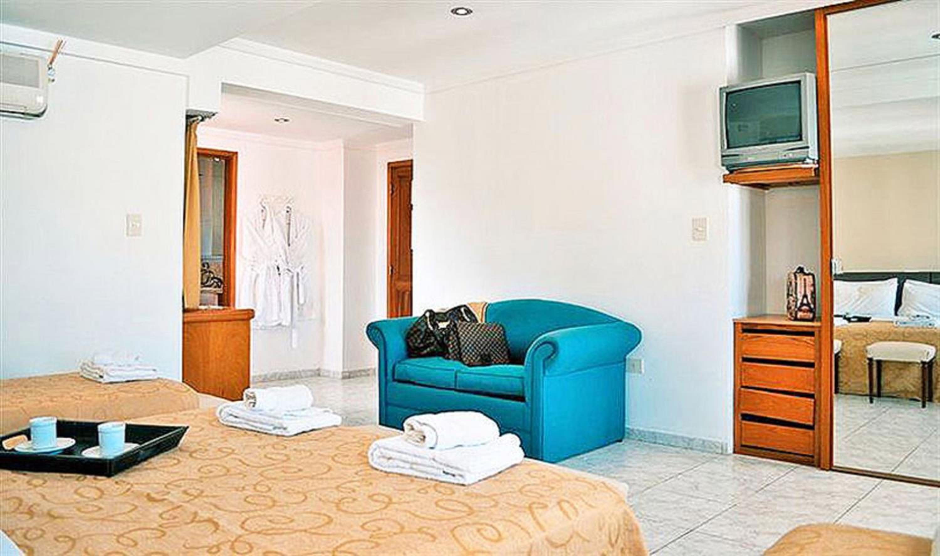 Quadruple Room photo 3