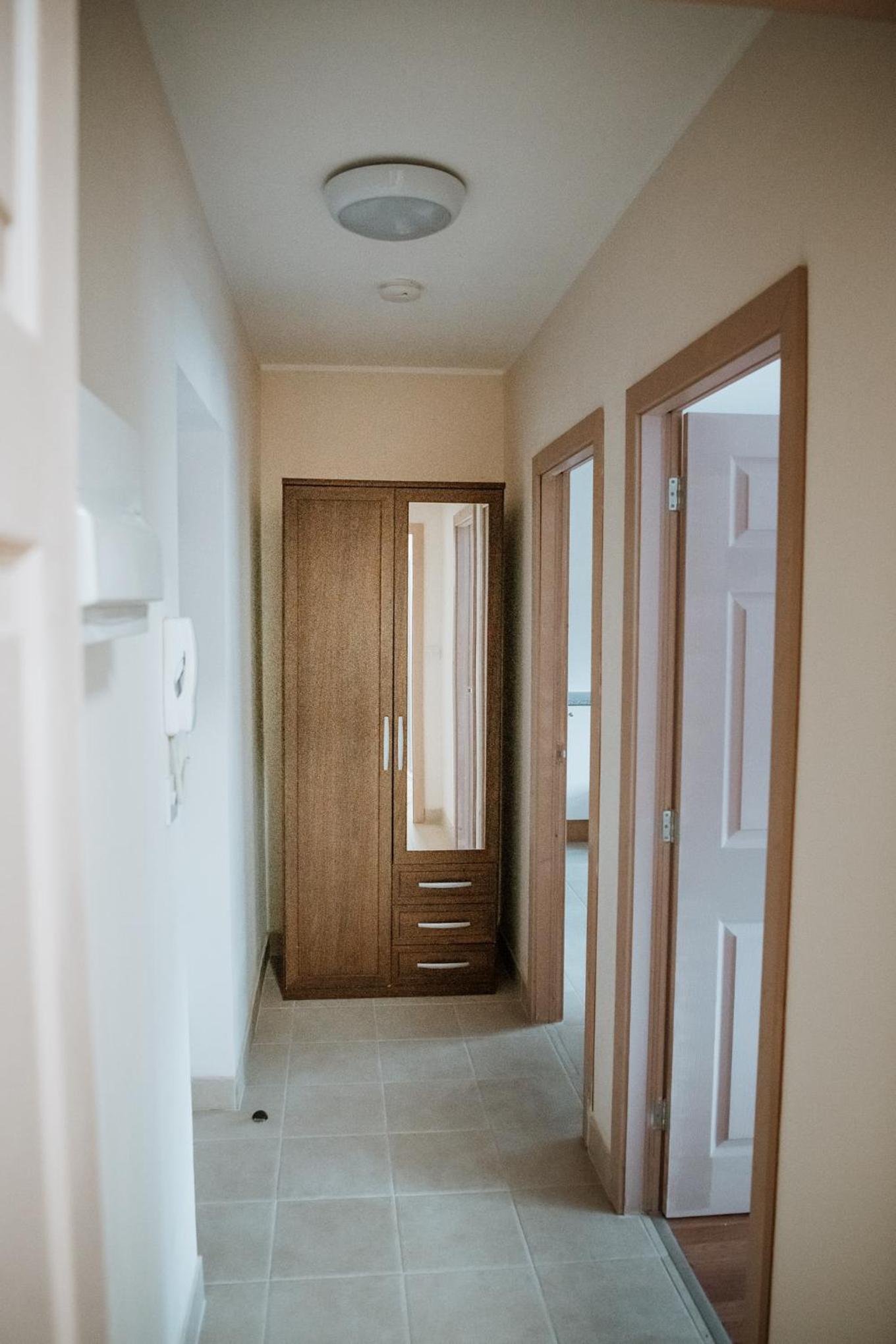 One-Bedroom Apartment - Photo 14