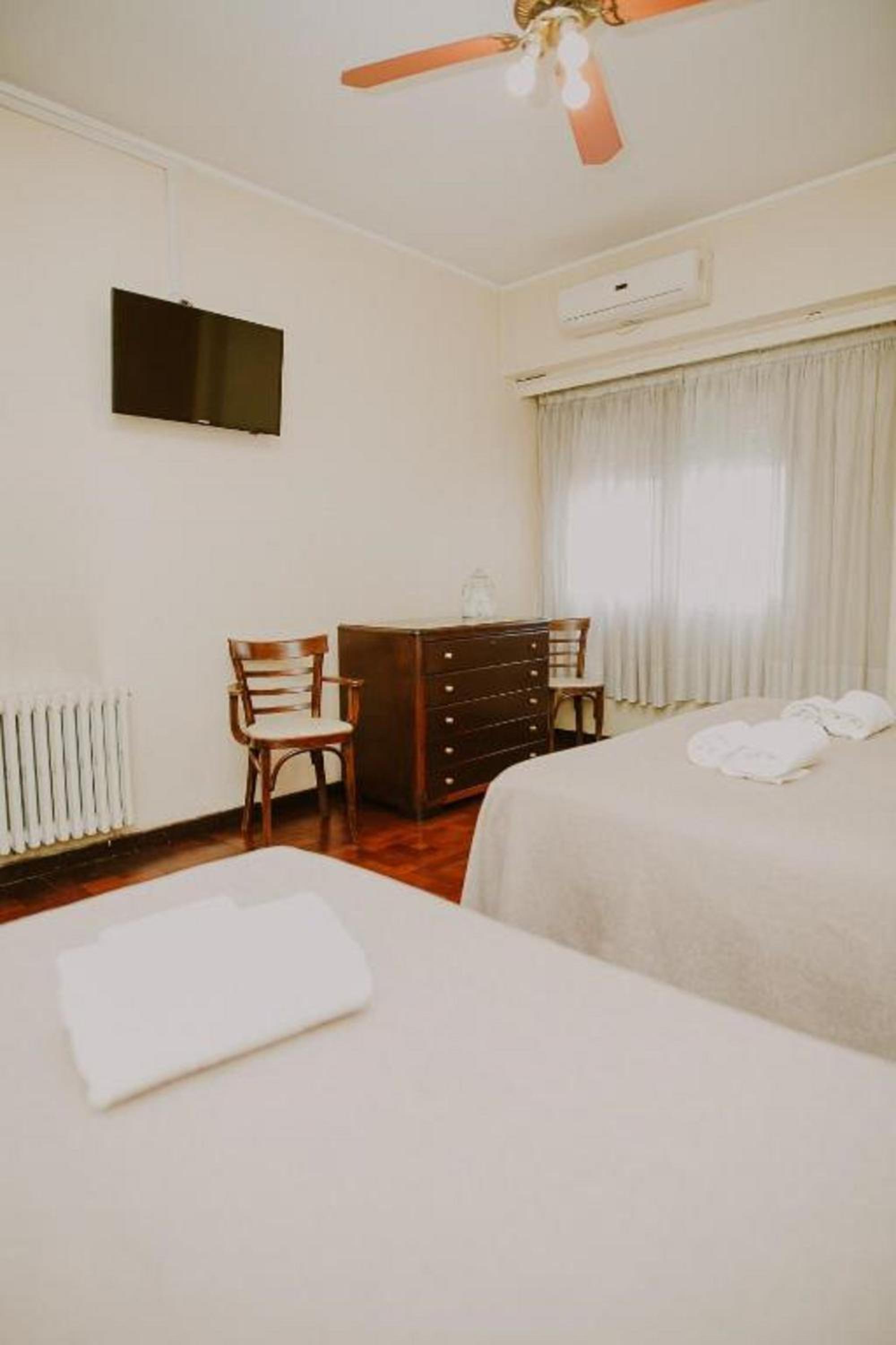 Superior Triple Room photo 2
