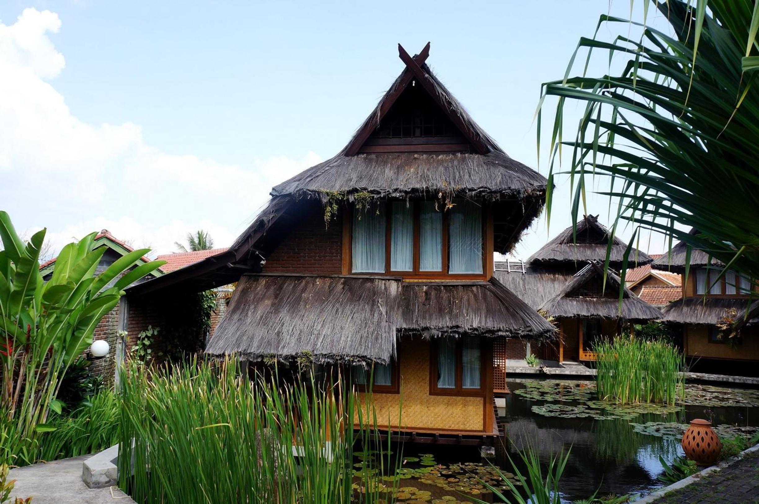 One-Bedroom Bungalow - Photo 8