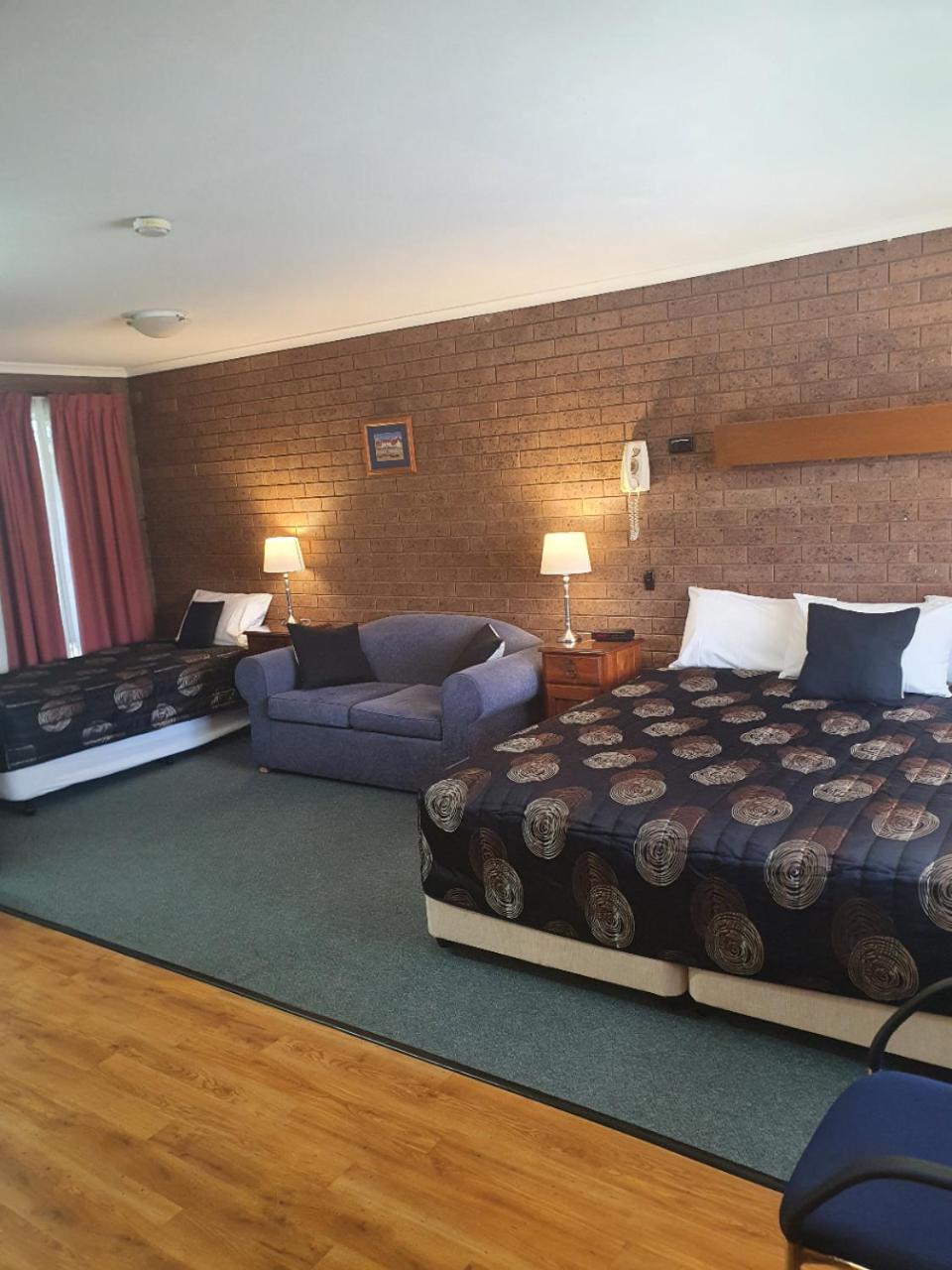 Pet Friendly Family Room