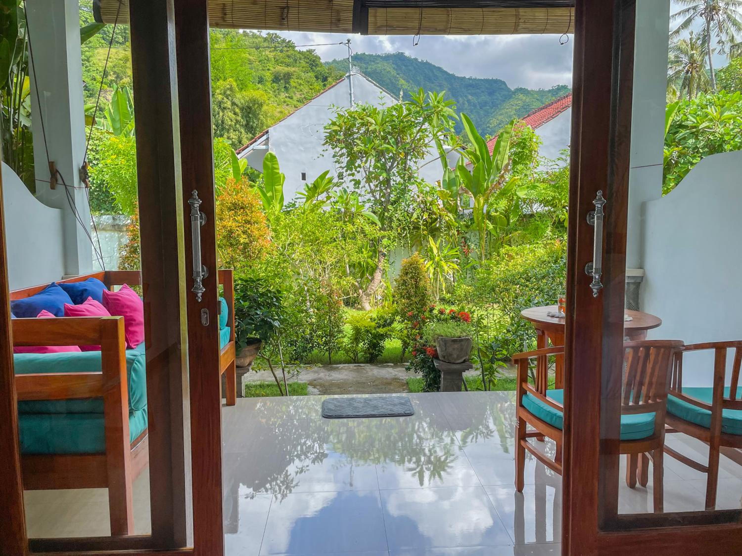 Double Room with Garden View - Photo 7