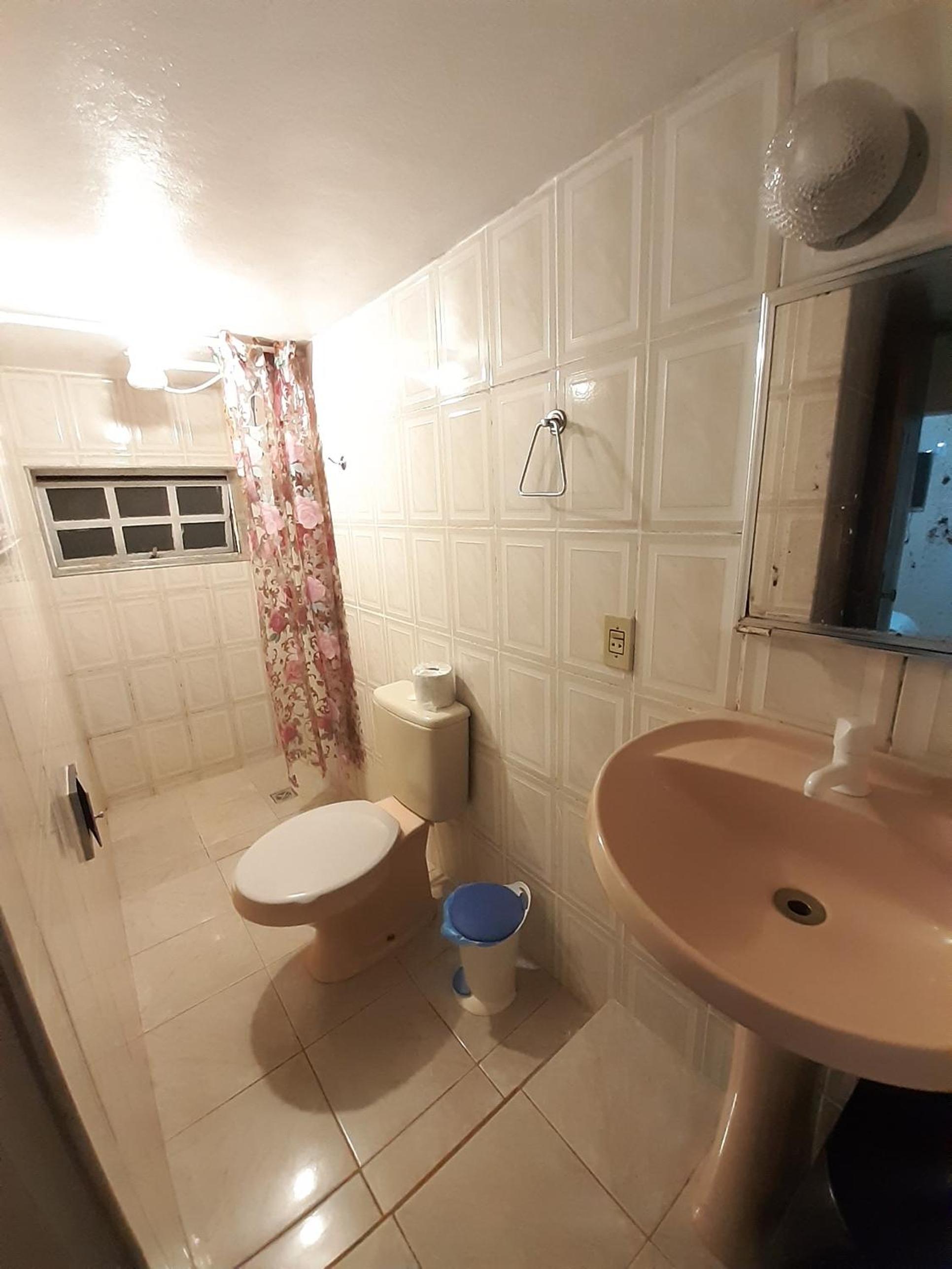 Double Room - Photo 8