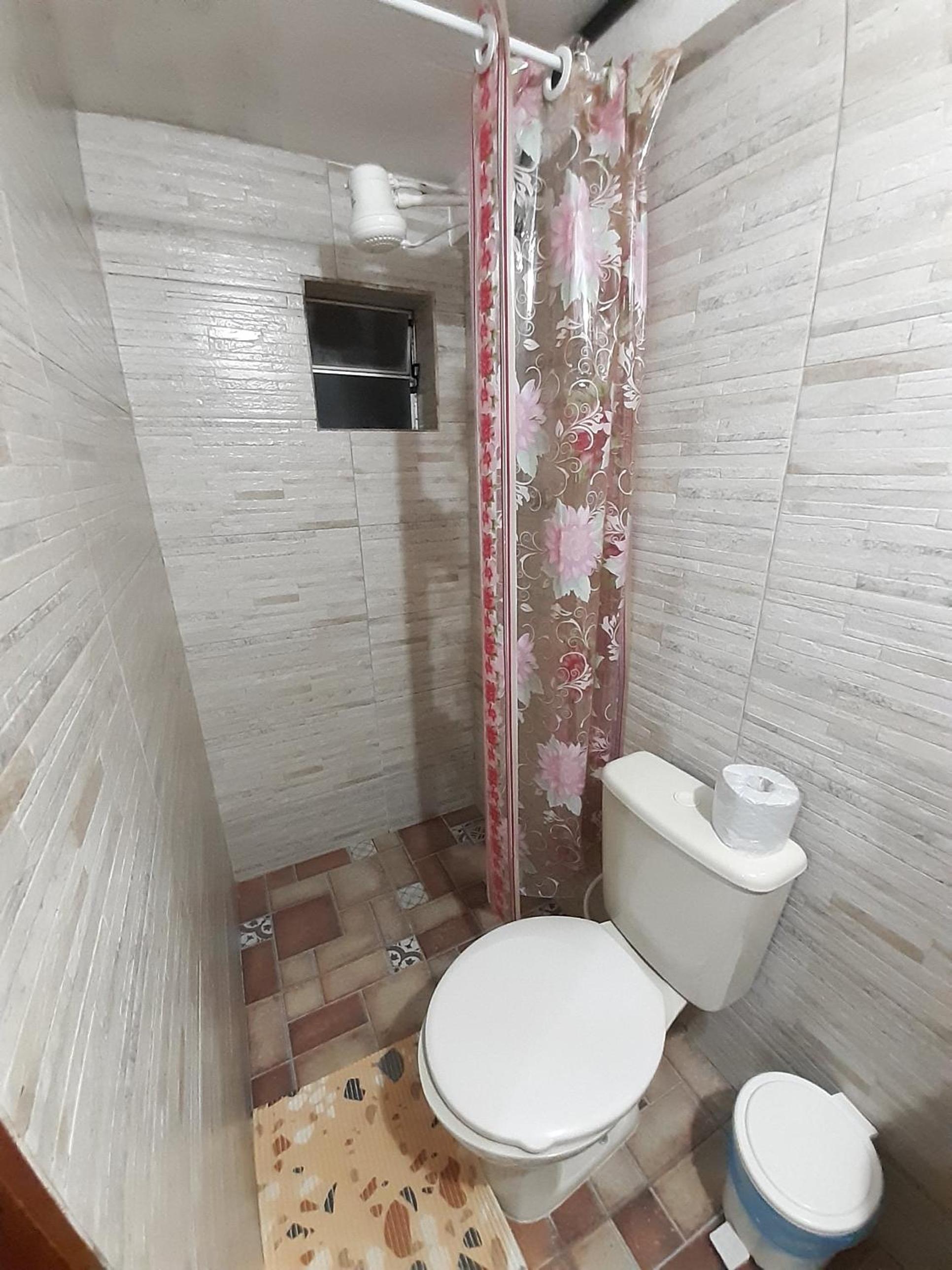 Small Double Room - Photo 8