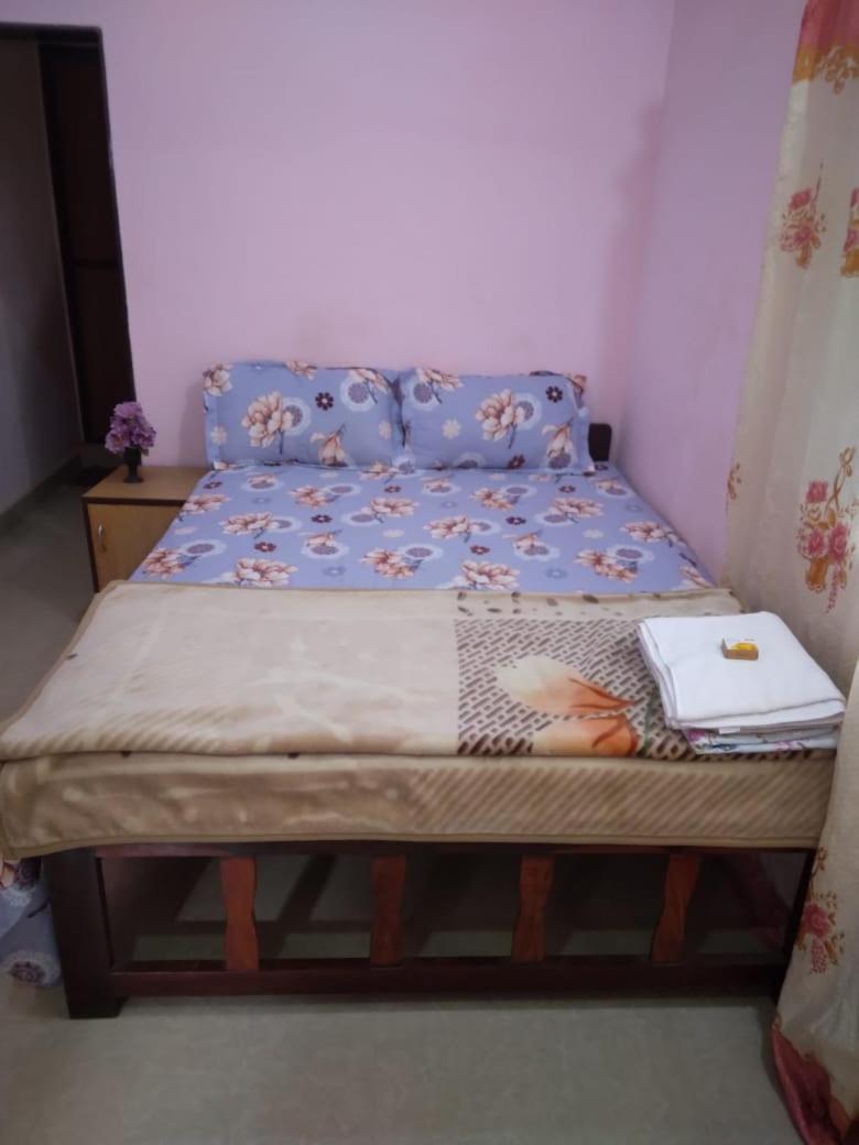 Double Room with Private Bathroom photo 1