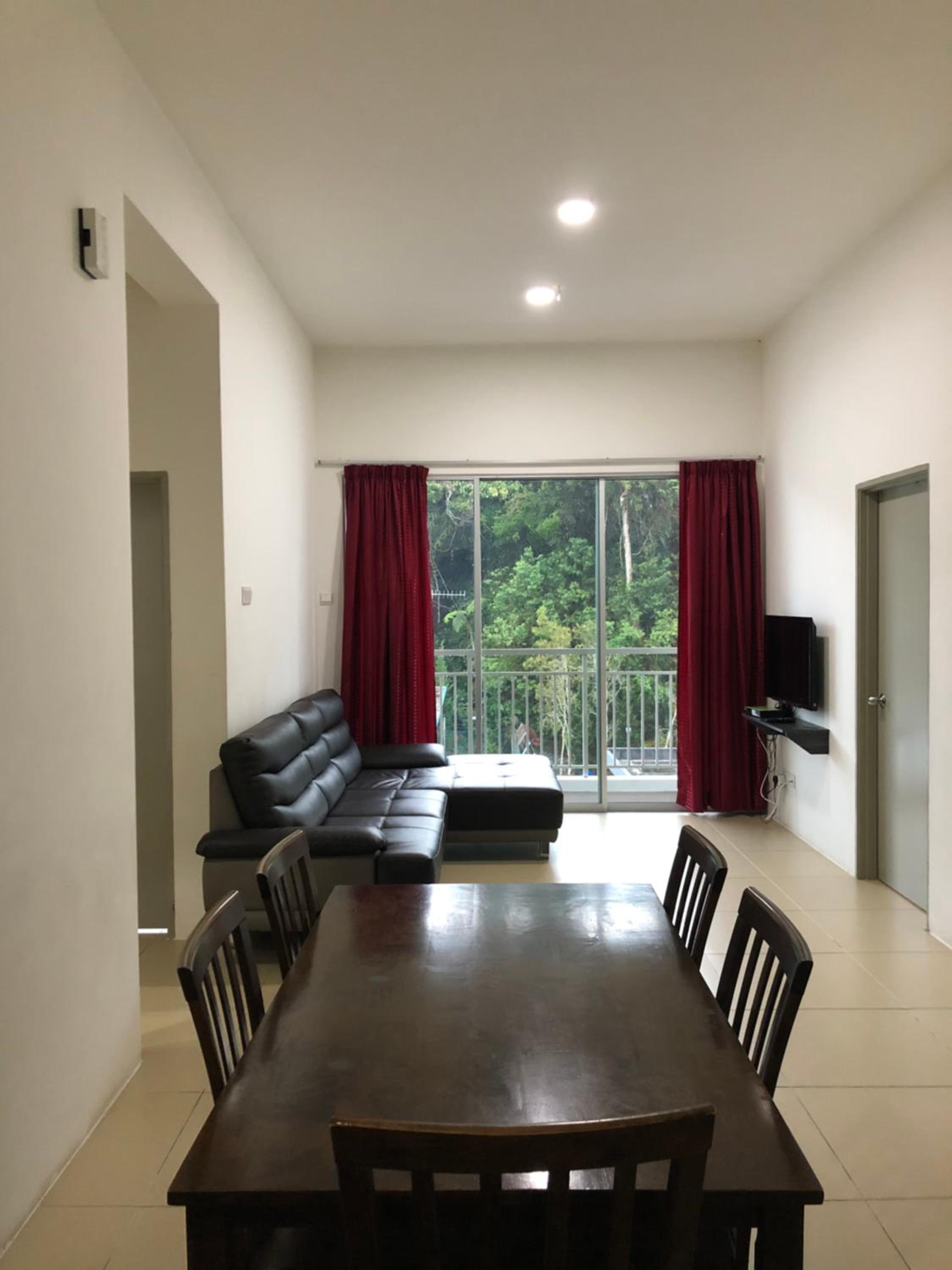 Apartment photo 1