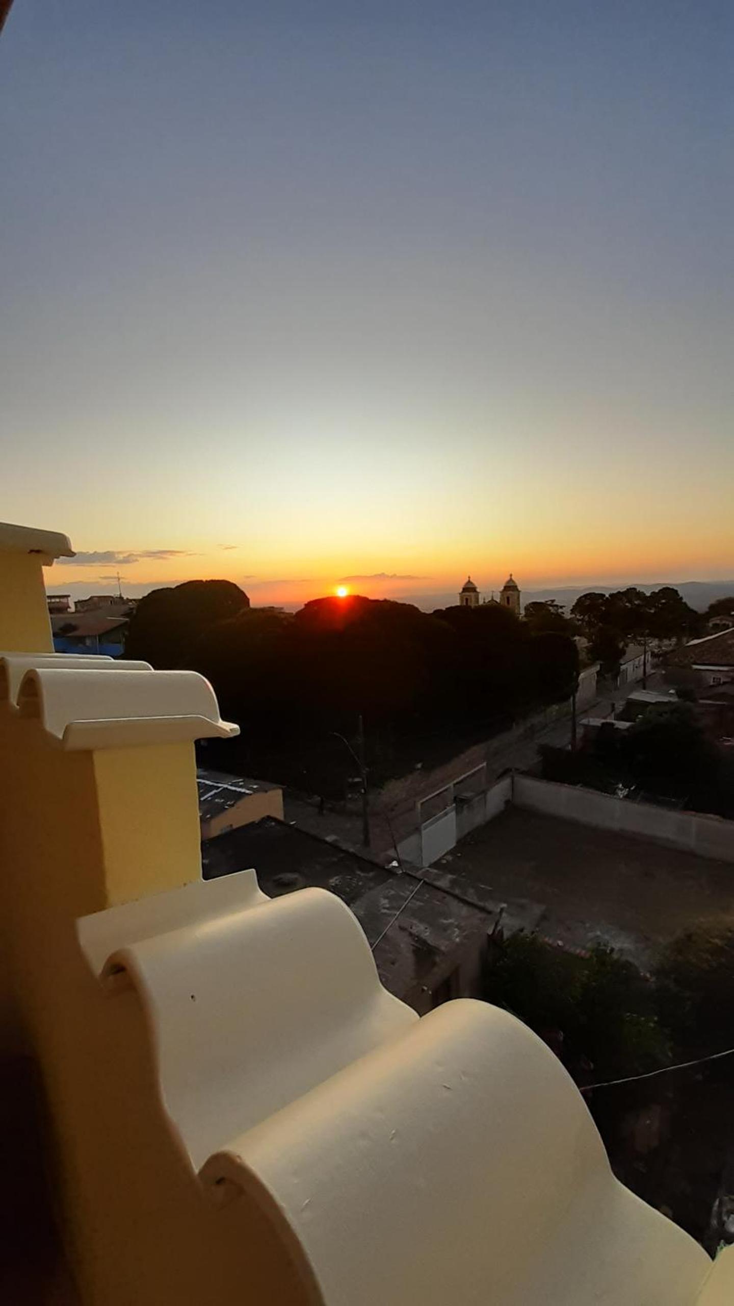 Deluxe Double Room with Balcony - Photo 7