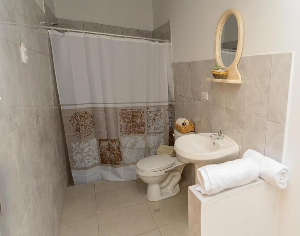 Budget Double Room photo 2