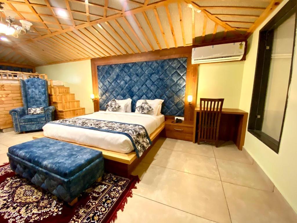 King Suite photo 3