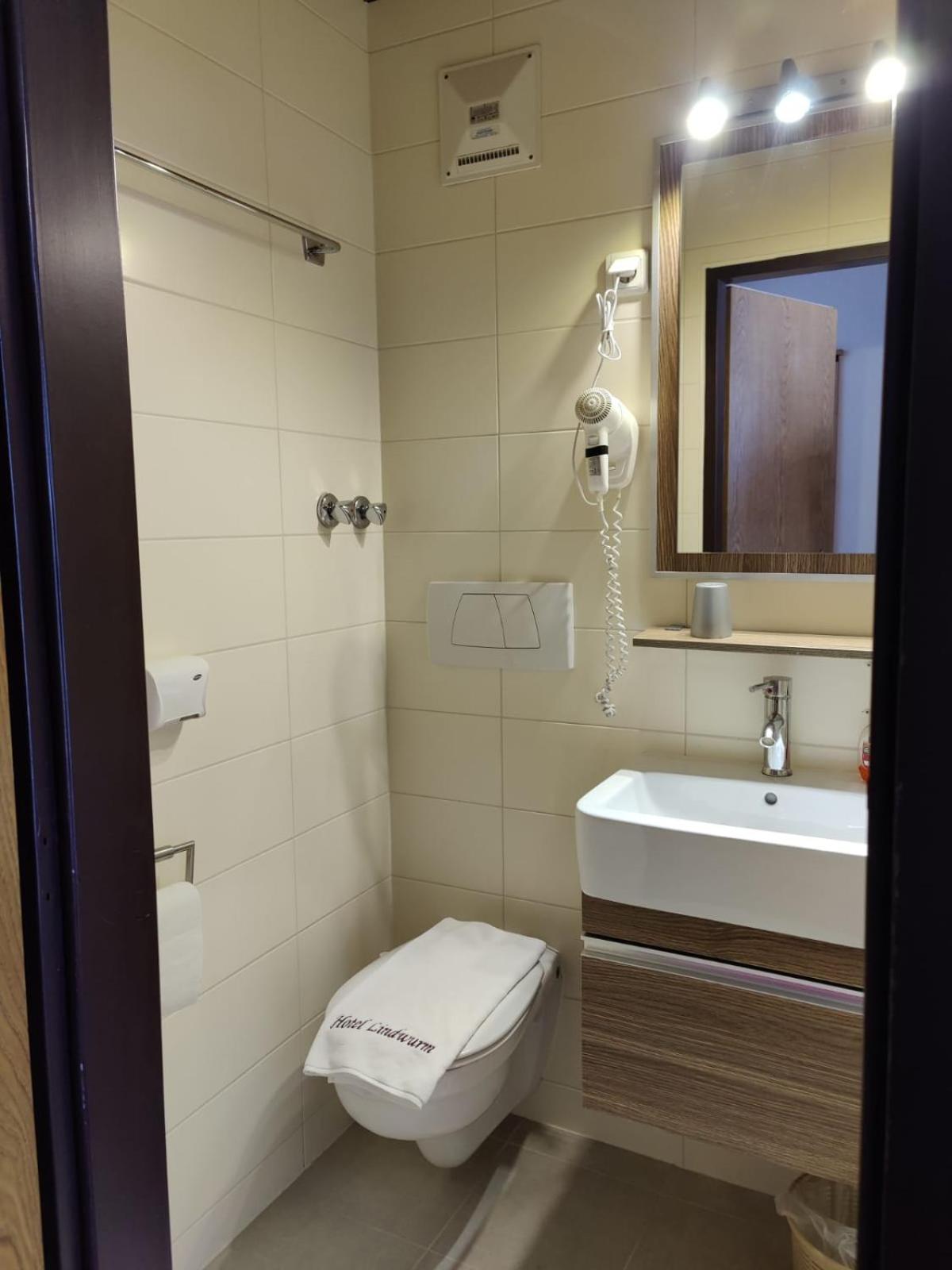 Single Room with Balcony photo 2