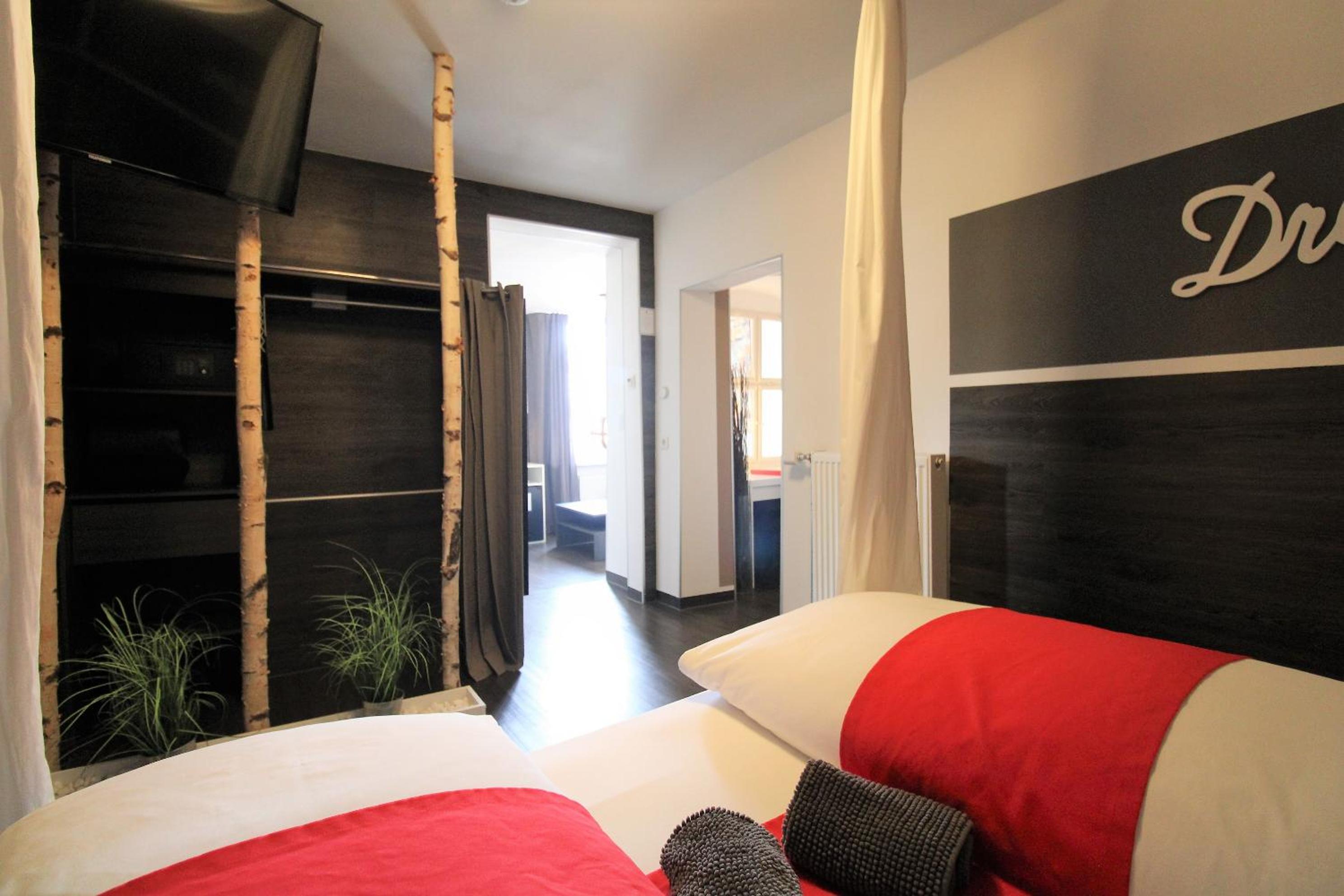 Suite photo 1