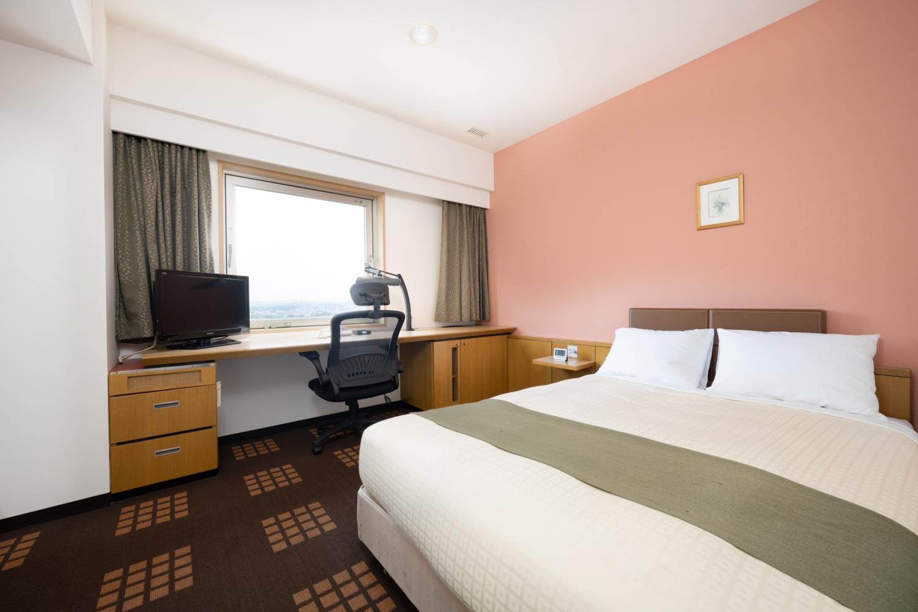 Double Room with Small Double Bed - Non Smoking - Photo 1