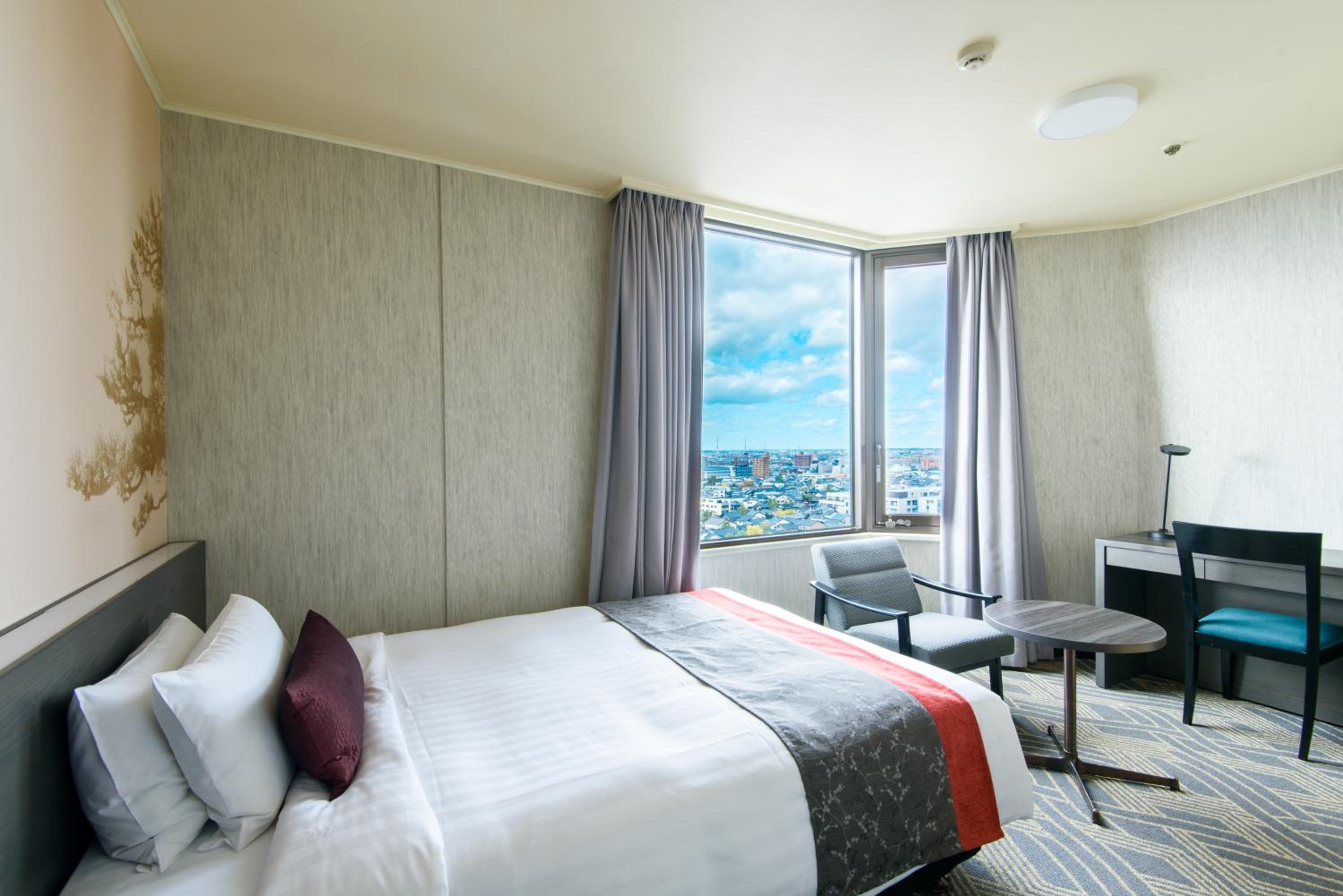 Single Room - Non-Smoking - Photo 1
