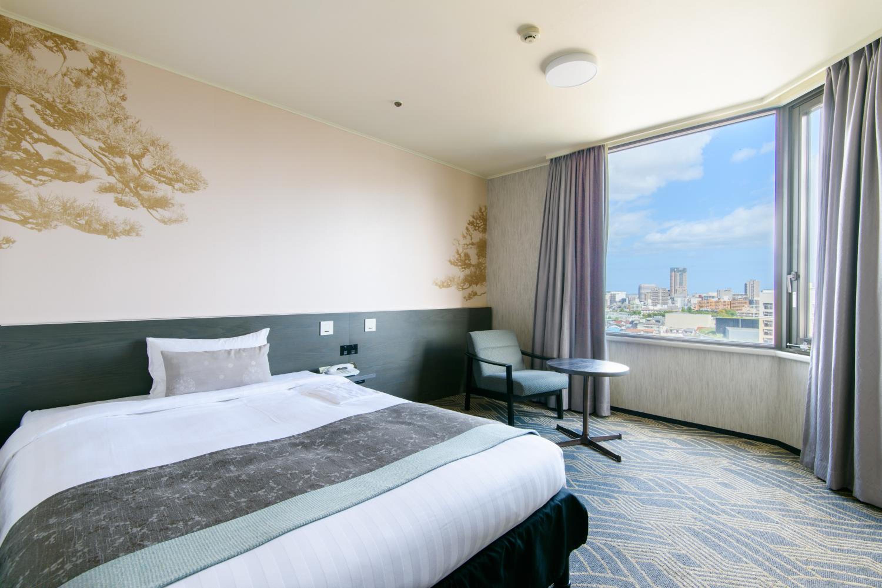 Small Double Room - Non-Smoking - Photo 1
