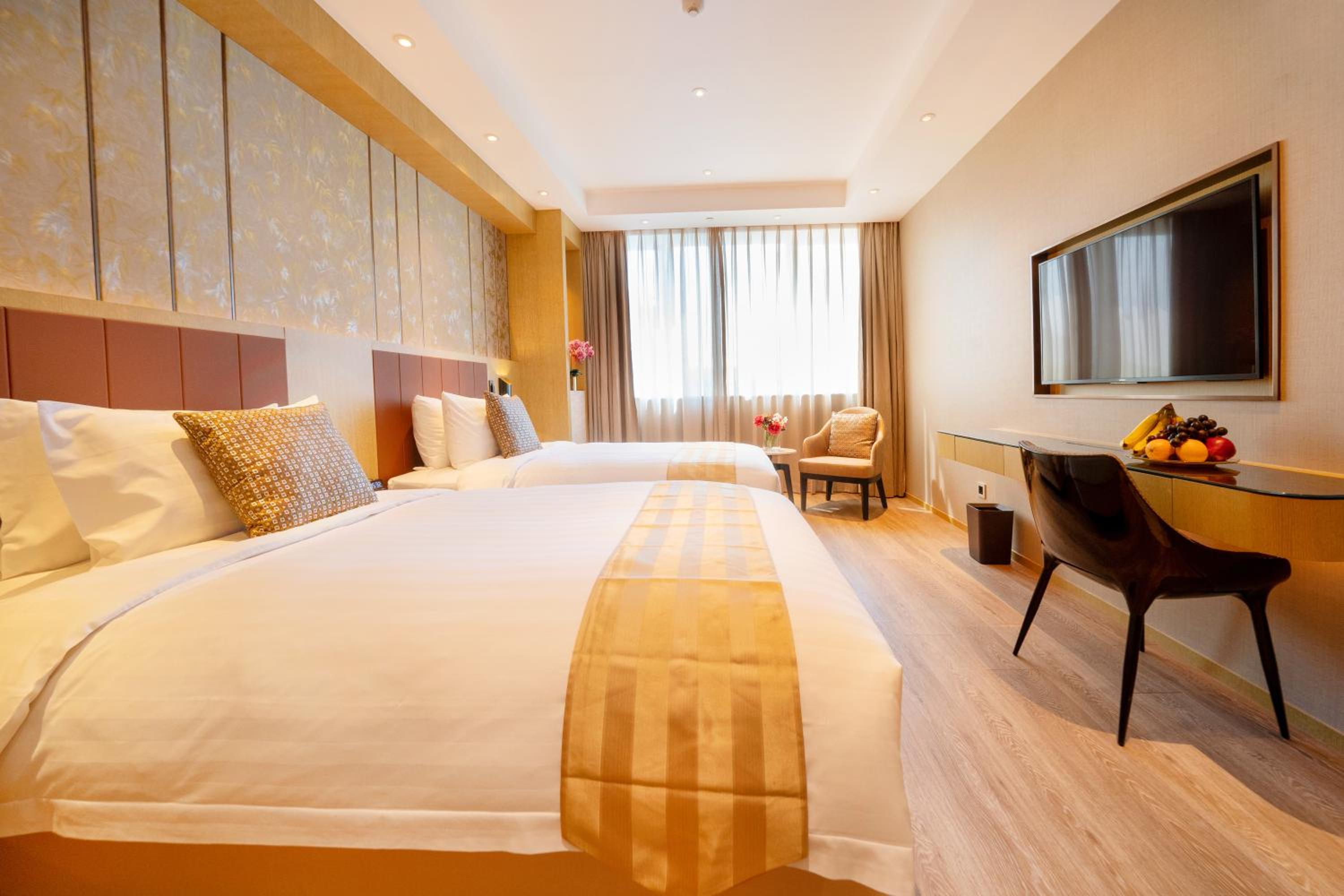 Deluxe Twin Room - Photo 6