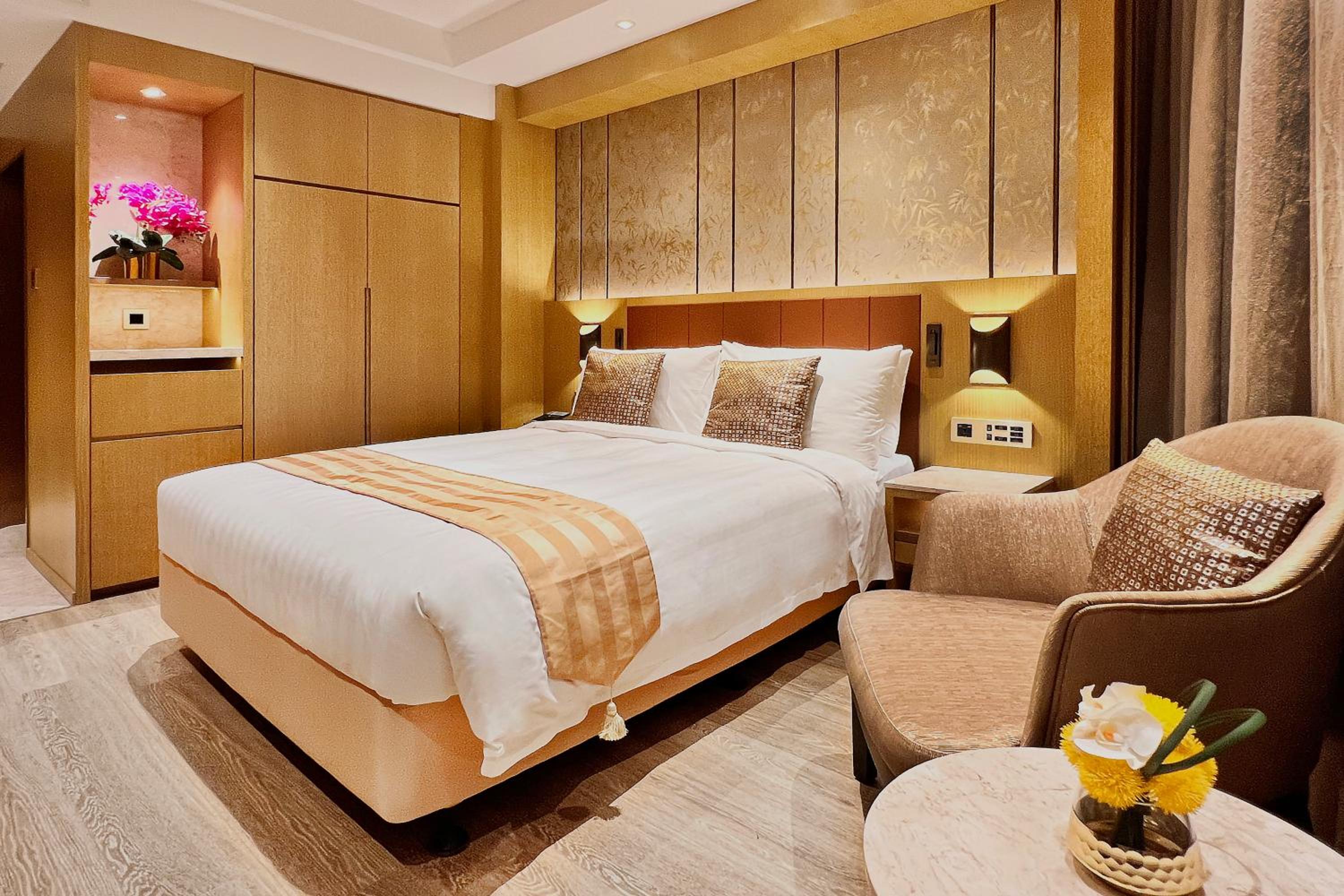 Deluxe Double Room - Photo 1