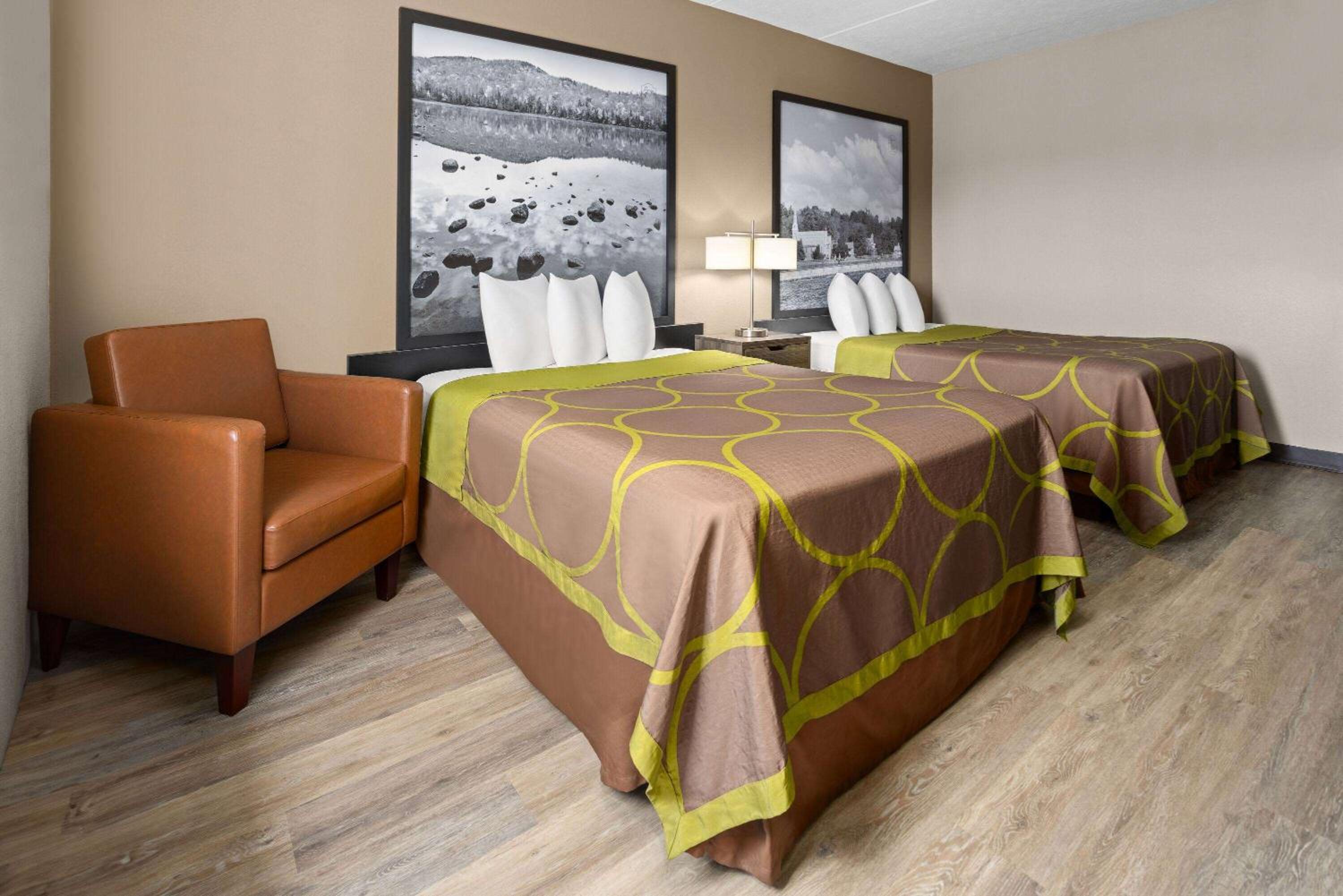 2 Queen Beds, Mobility/Hearing Accessible Room, Walk-In Shower, Non-Smoking