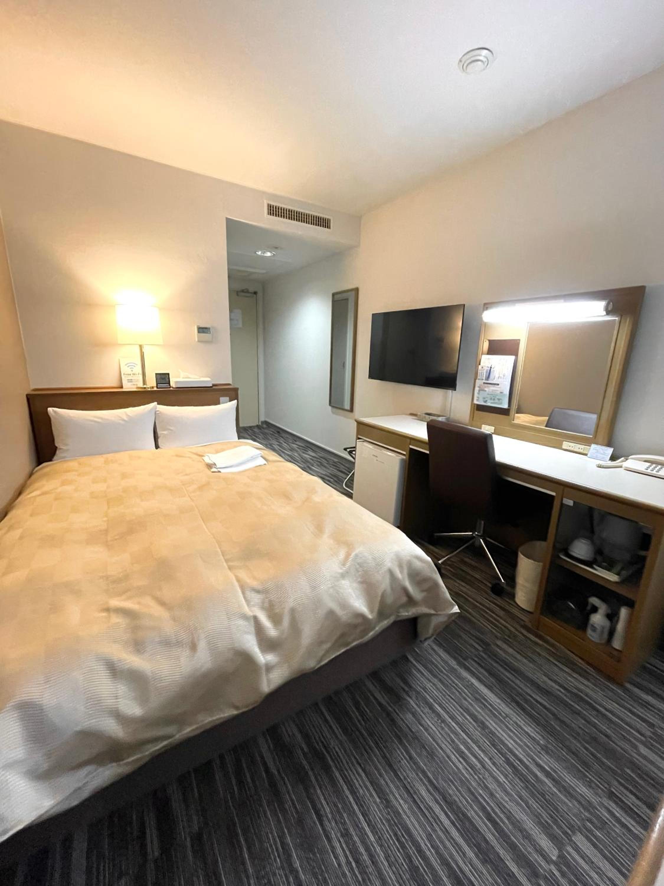 Standard Double Room - Non-Smoking - Photo 14