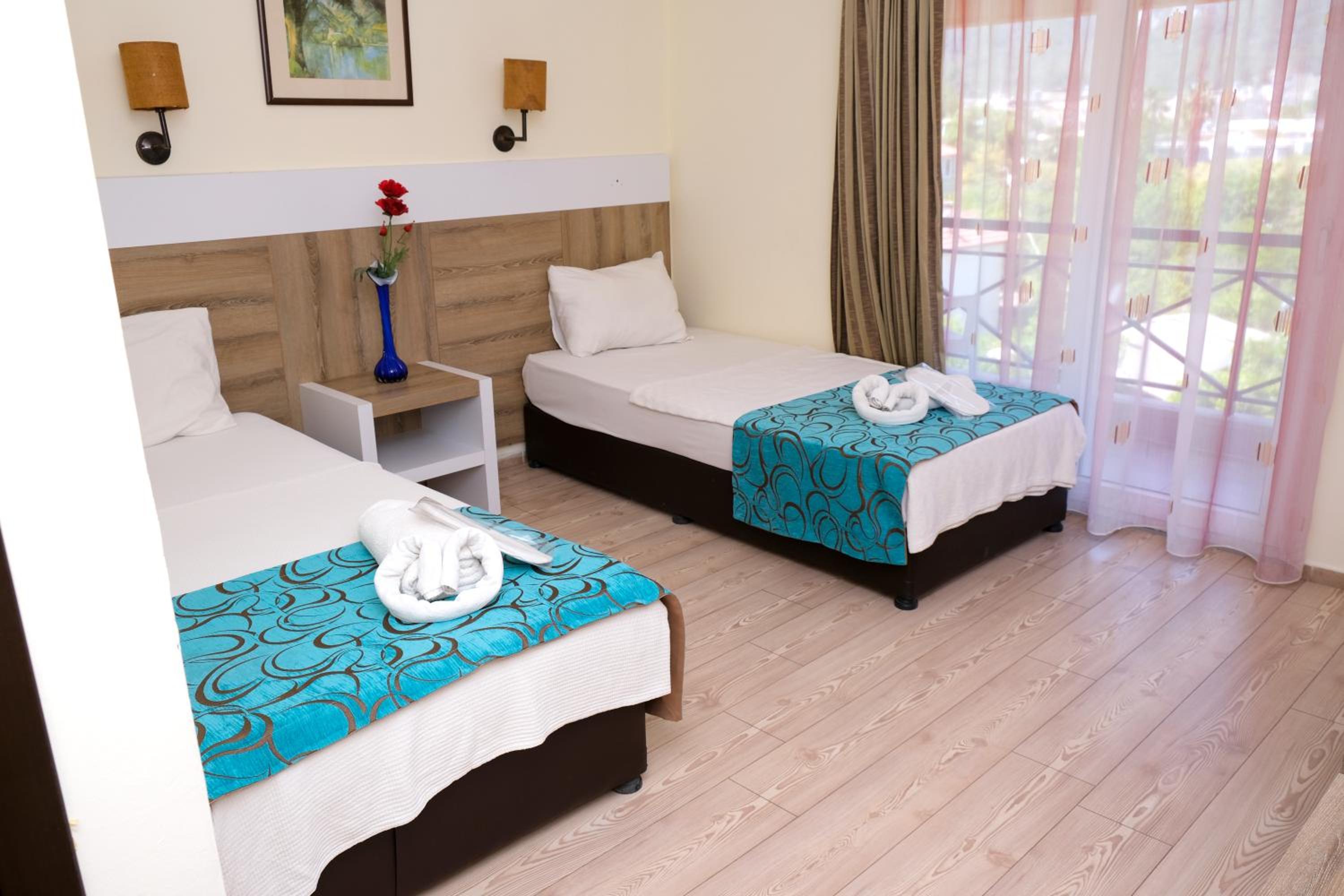 Budget Double or Twin Room photo 2
