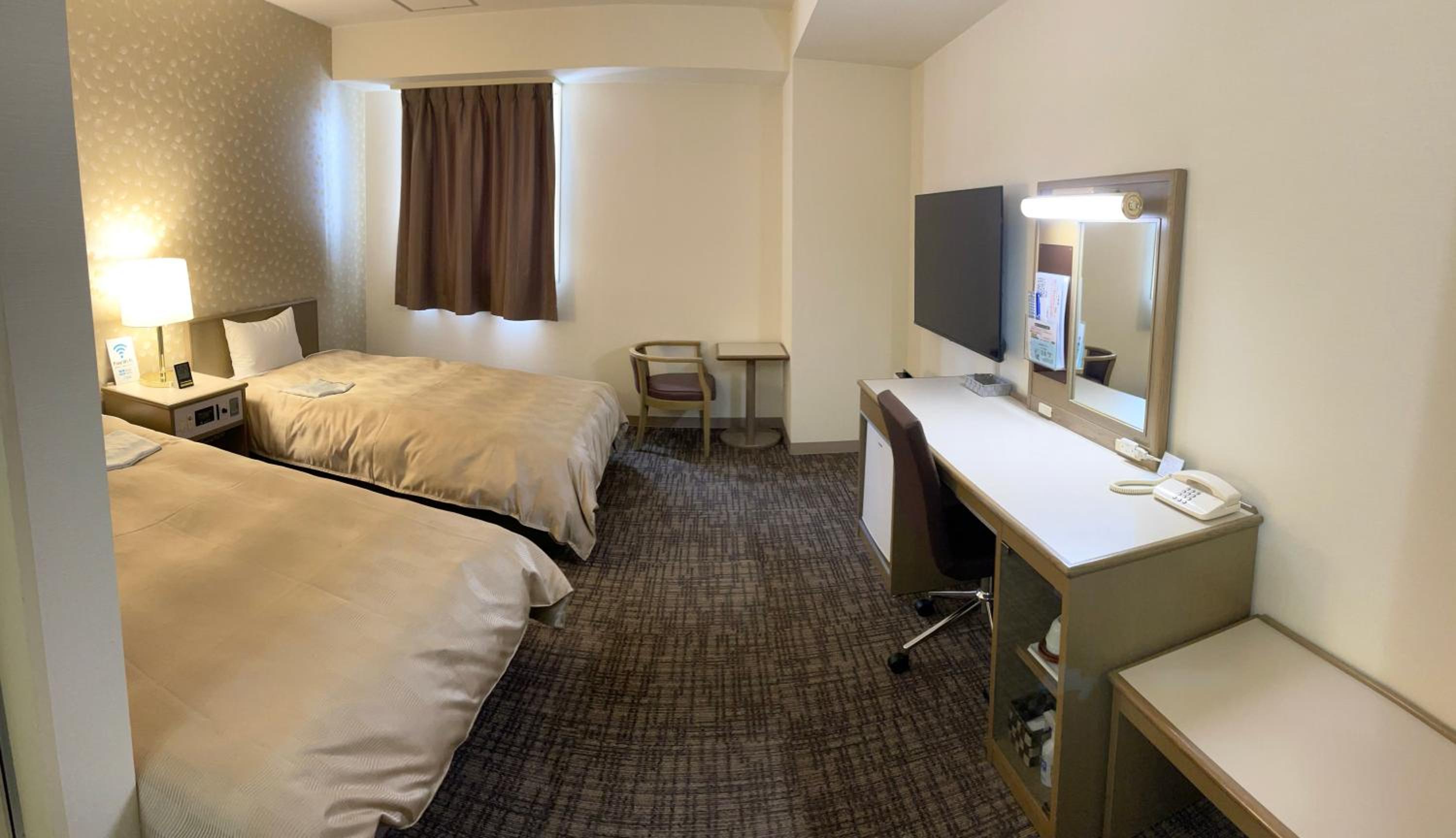Deluxe Twin Room - Photo 1