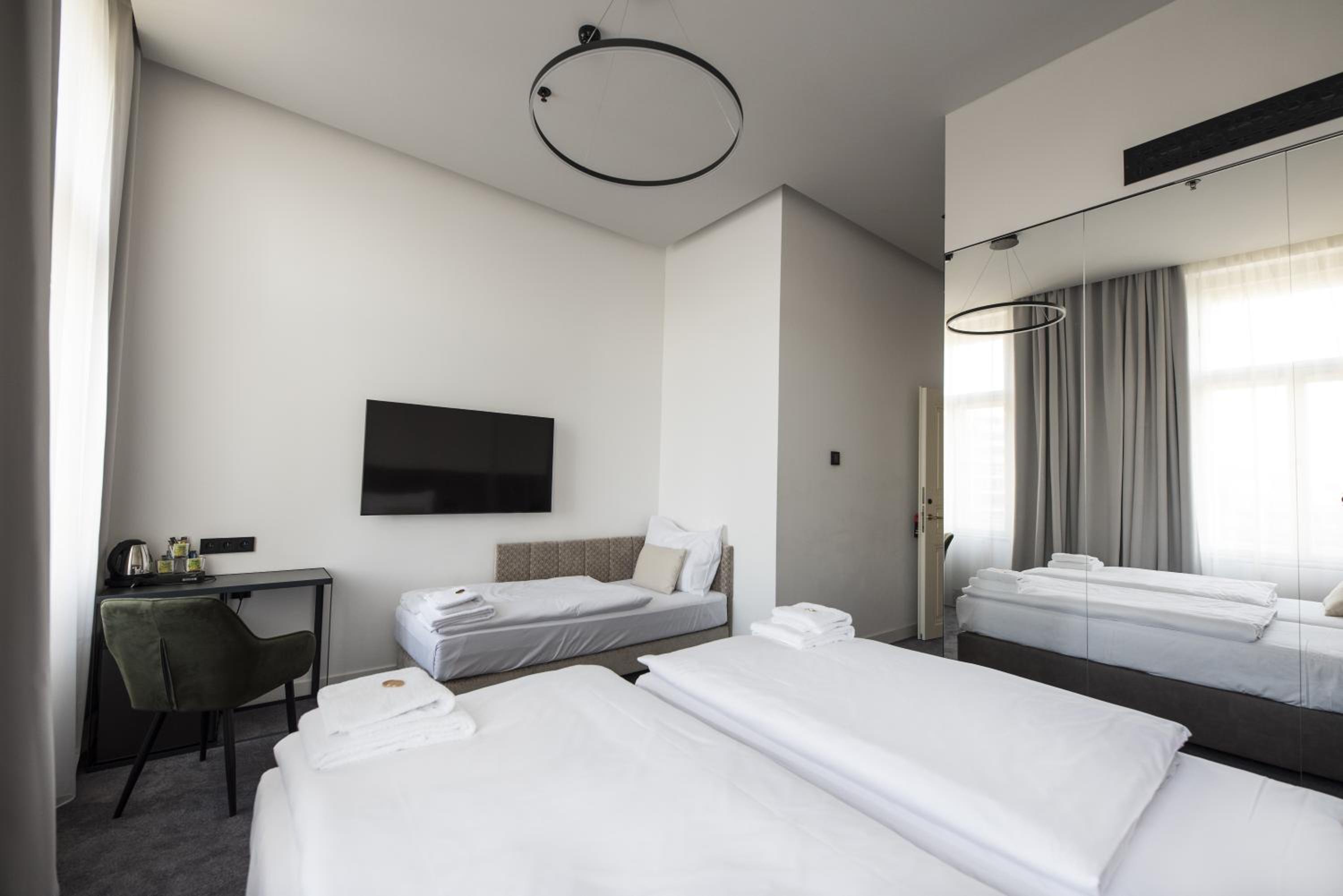 Superior Triple Room