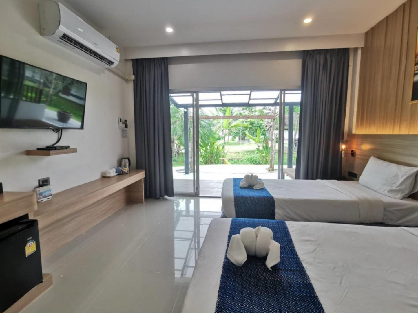 Standard Twin Room photo 3