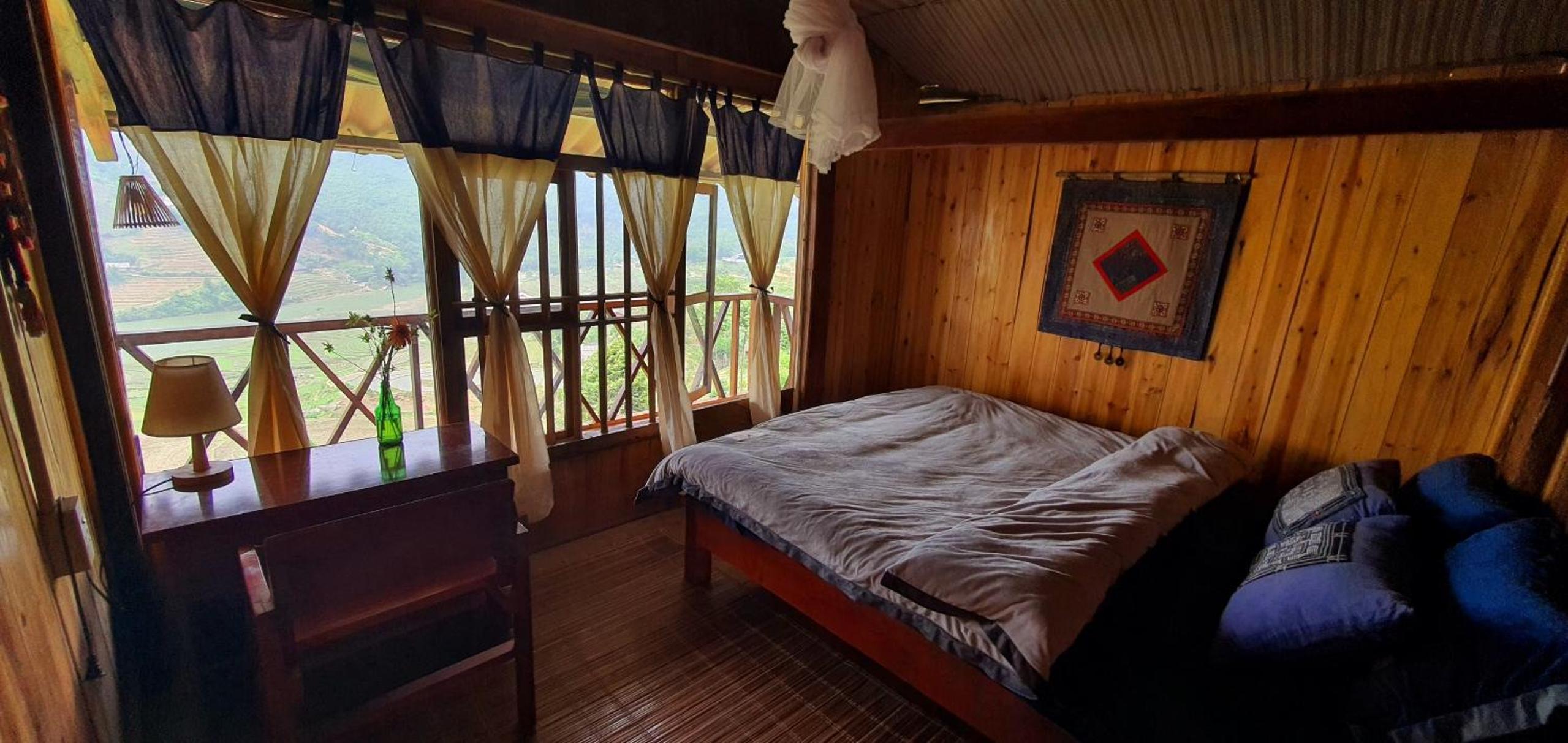 King Room with Mountain View photo 1